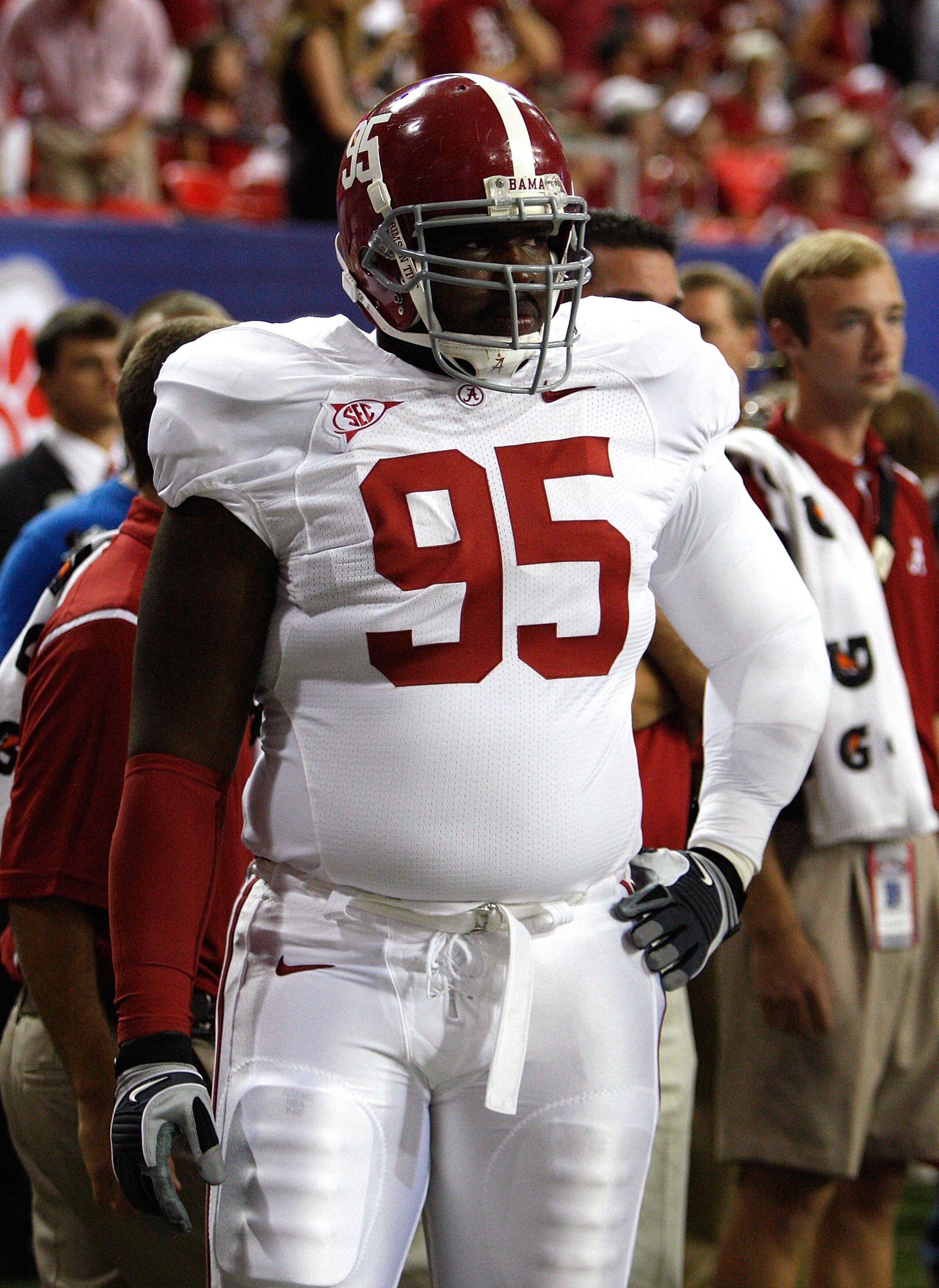 ATLANTA - SEPTEMBER 05:  Defensive lineman Brandon Deaderick #95 of the Alabama Crimson Tide against the Virginia Tech Hokies during the Chick-fil-A Kickoff Game at Georgia Dome on September 5, 2009 in Atlanta, Georgia.  (Photo by Kevin C. Cox/Getty Image