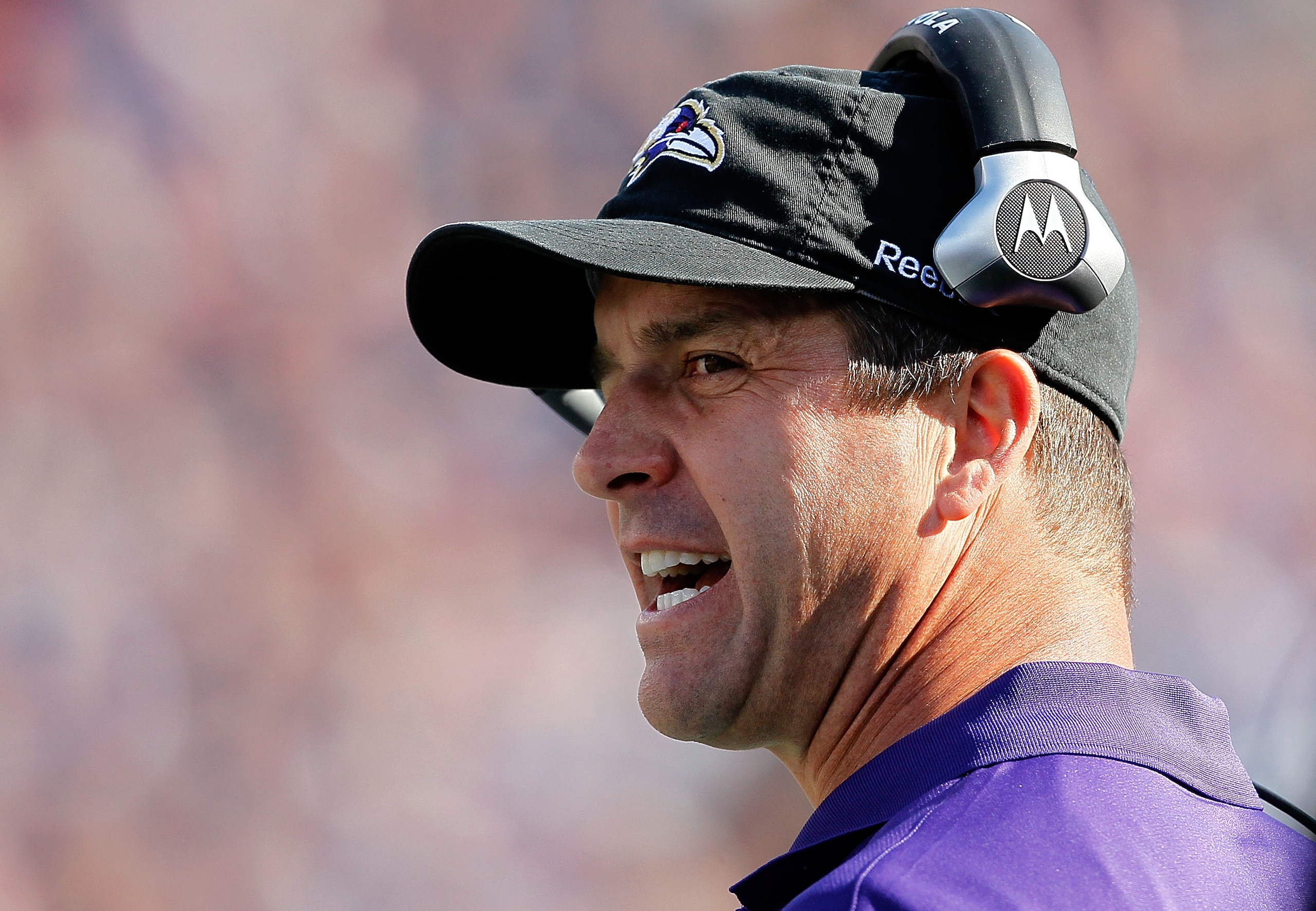 FOXBORO, MA - OCTOBER 17:  Coach John Harbaugh of the Baltimore Ravens shouts instructions in the second half in a game against the New England Patriots at Gillette Stadium on October 17, 2010 in Foxboro, Massachusetts. (Photo by Jim Rogash/Getty Images)