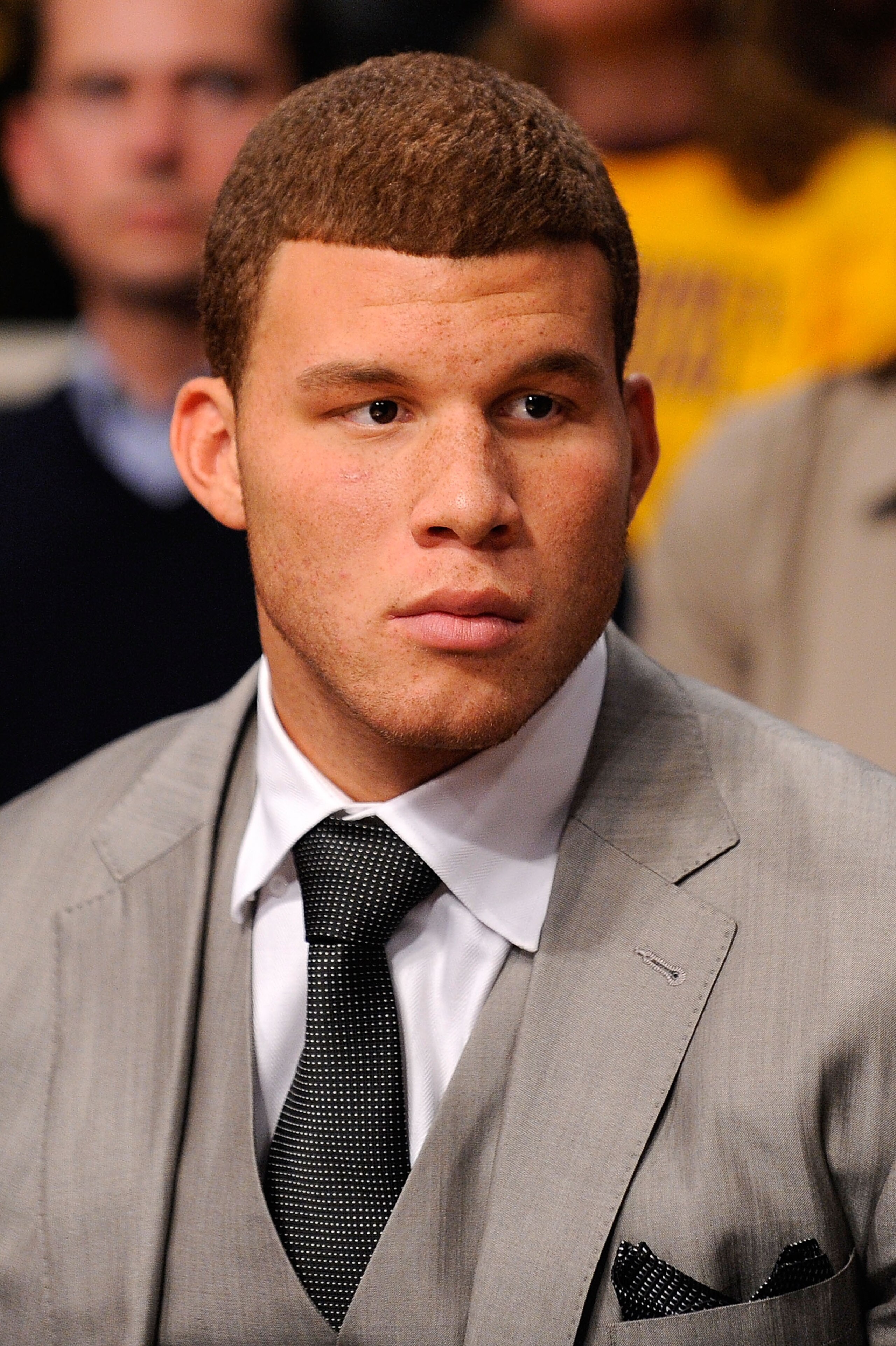 LOS ANGELES, CA - OCTOBER 27: Blake Griffin #32 of the Los Angeles Clippers watches the season opening game against the Los Angeles Lakers at Staples Center on October 27, 2009 in Los Angeles, California. NOTE TO USER: User expressly acknowledges and ag LOS ANGELES, CA - OCTOBER 27: Blake Griffin #32 of the Los Angeles Clippers watches the season opening game against the Los Angeles Lakers at Staples Center on October 27, 2009 in Los Angeles, California. NOTE TO USER: User expressly acknowledges and ag