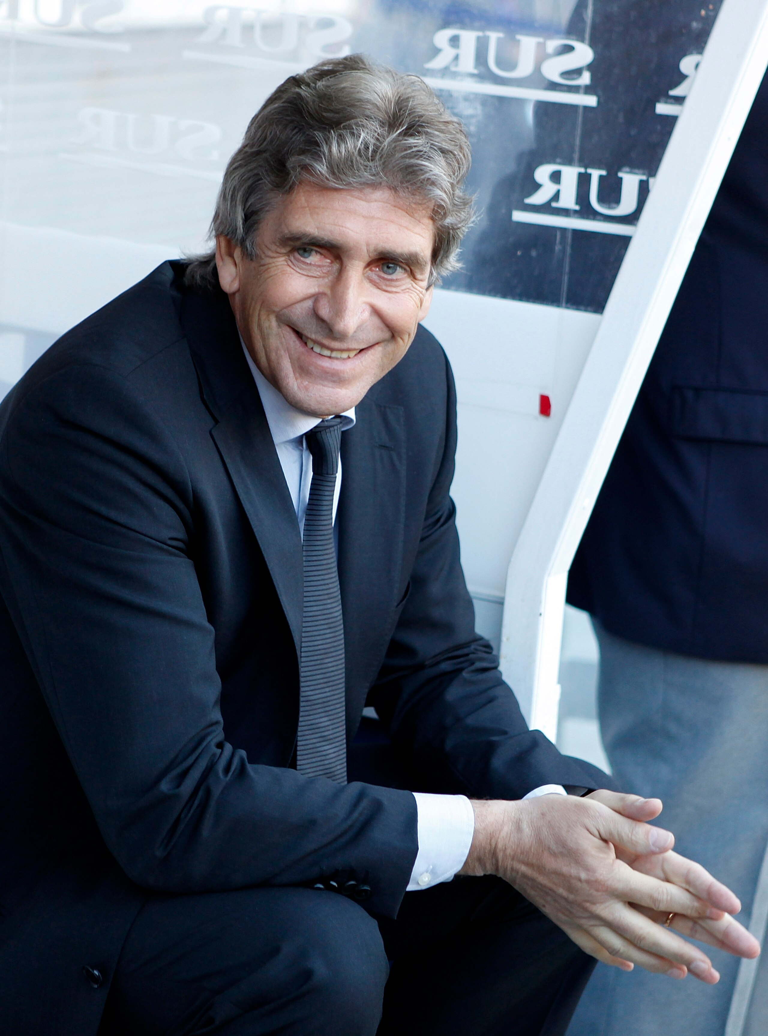 MALAGA, SPAIN - MAY 16:  Head coach Manuel Pellegrini of Real Madrid looks on during the La Liga match between Malaga and Real Madrid at La Rosaleda Stadium on May 16, 2010 in Malaga, Spain.  (Photo by Angel Martinez/Getty Images)