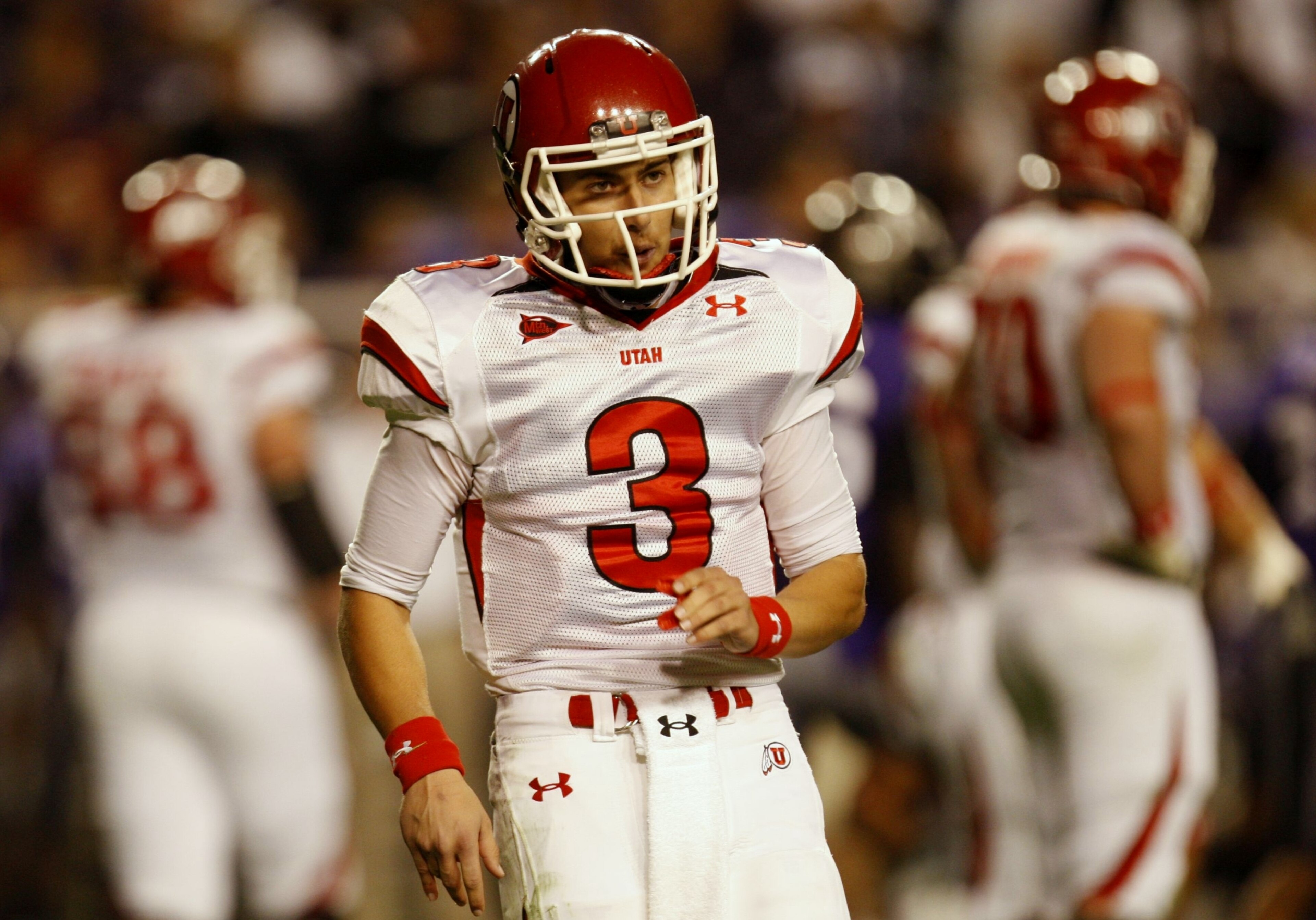 FORT WORTH, TX - NOVEMBER 14:  Quarterback Jordan Wynn #3 of the Utah Utes reacts in the second quarter of the game against the TCU Horned Frogs at Amon G. Carter Stadium on November 14, 2009 in Fort Worth, Texas.  (Photo by Ronald Martinez/Getty Images)