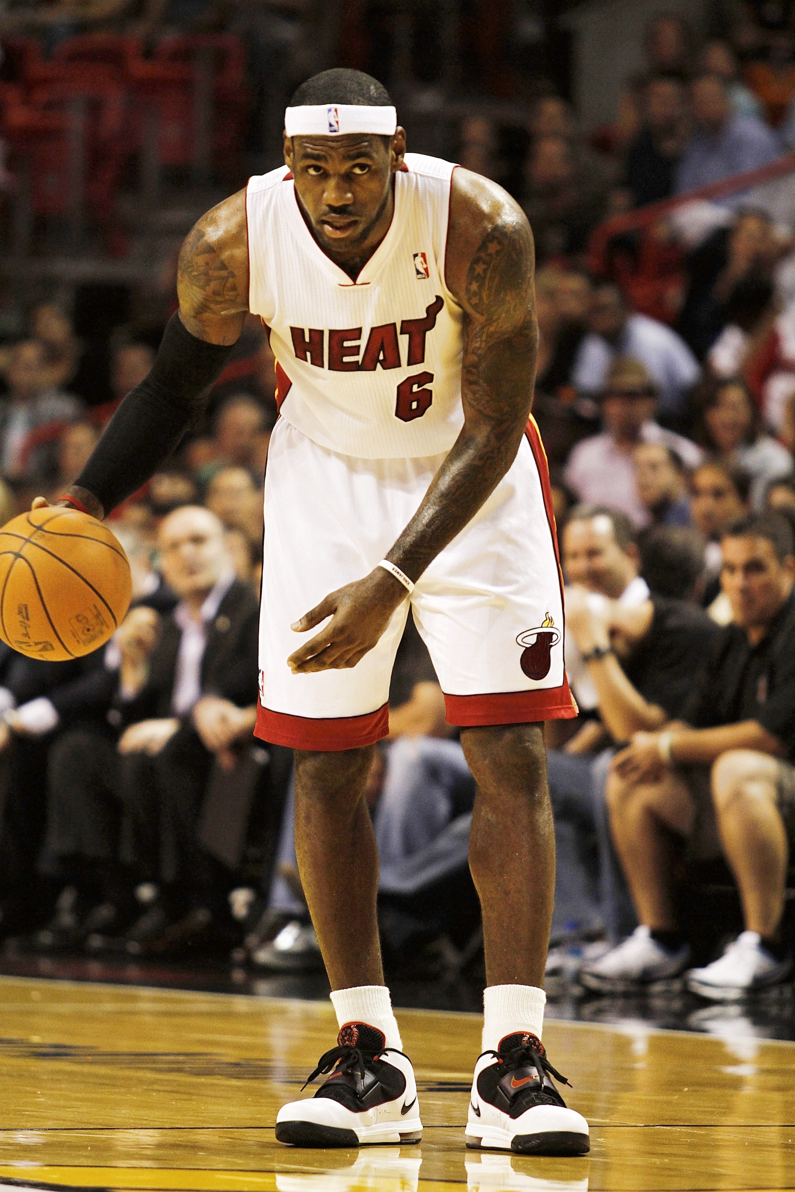 MIAMI - OCTOBER 12:  Forward LeBron James #6 drives against CSKA Moscow on October 12, 2010 in Miami, Florida.  Miami heat won 96-85 over CSKA Moscow.  NOTE TO USER: User expressly acknowledges and agrees that, by downloading and or using this photograph,