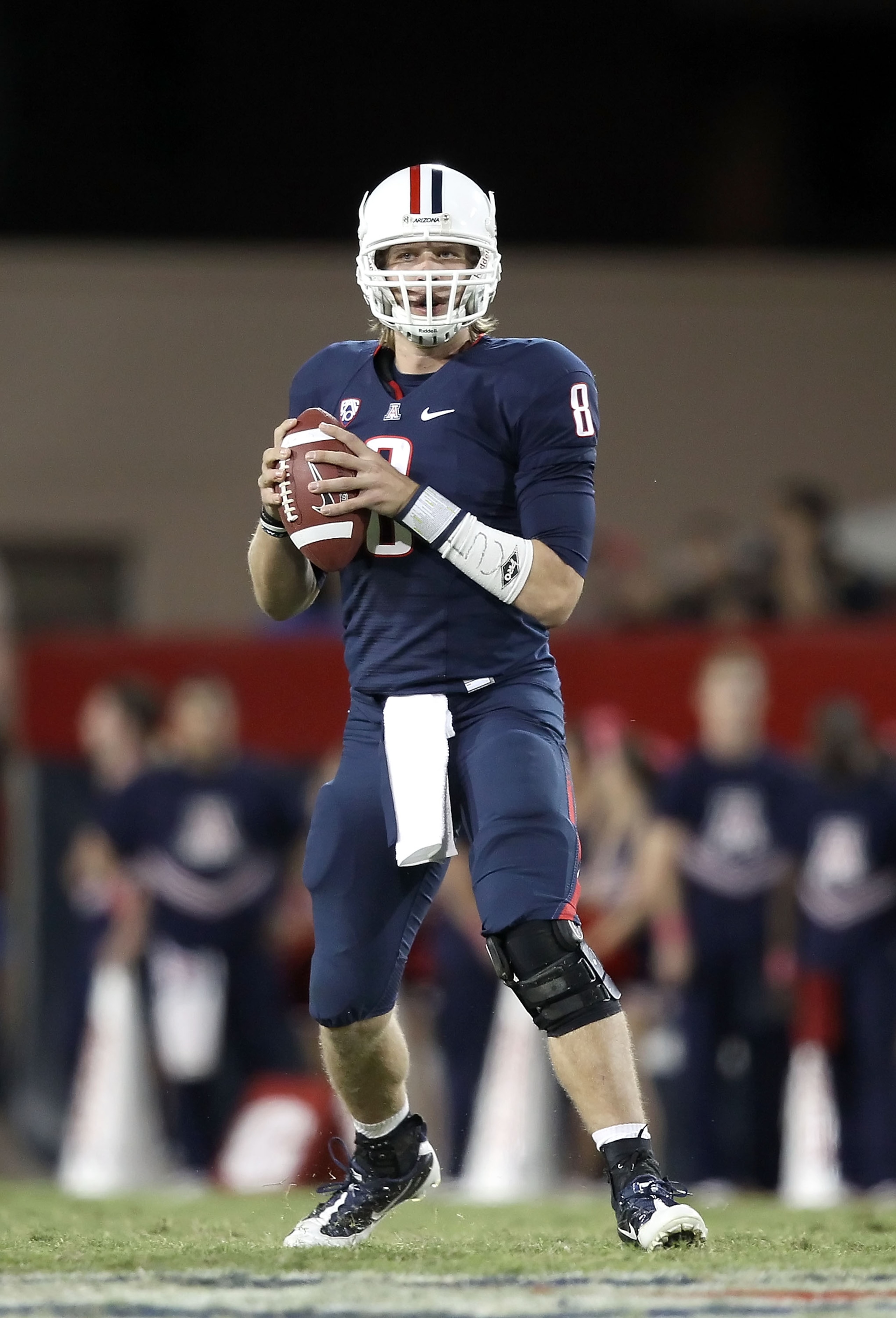 TUCSON, AZ - OCTOBER 09:  Quarterback Nick Foles #8 of the Arizona Wildcats drops back to pass during the college football game against the Oregon State Beavers at Arizona Stadium on October 9, 2010 in Tucson, Arizona.  The Beavers defeated the Wildcats 2