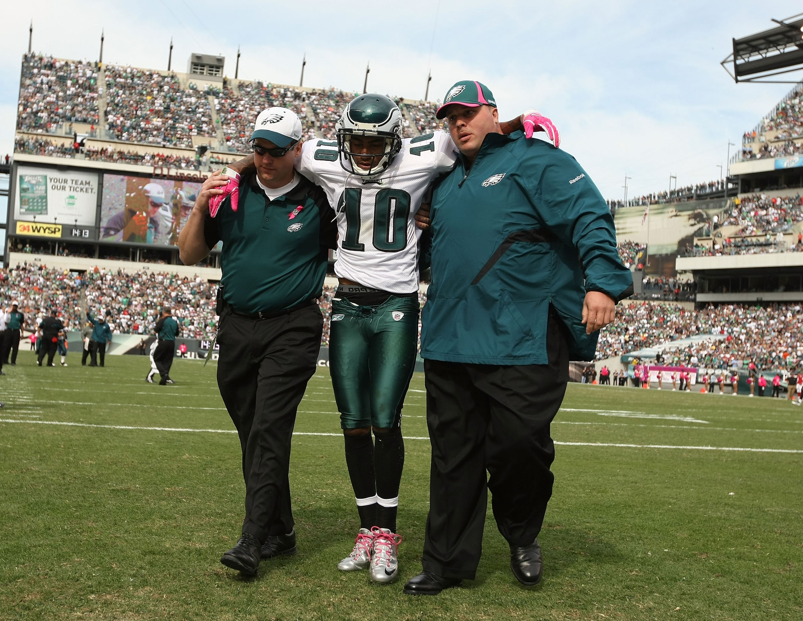 PHILADELPHIA - OCTOBER 17: DeSean Jackson #10 of the Philadelphia Eagles is helped off the field after being laid out by Dunta Robinson #23 of the Atlanta Falcons during their game at Lincoln Financial Field on October 17, 2010 in Philadelphia, Pennsylv PHILADELPHIA - OCTOBER 17: DeSean Jackson #10 of the Philadelphia Eagles is helped off the field after being laid out by Dunta Robinson #23 of the Atlanta Falcons during their game at Lincoln Financial Field on October 17, 2010 in Philadelphia, Pennsylv