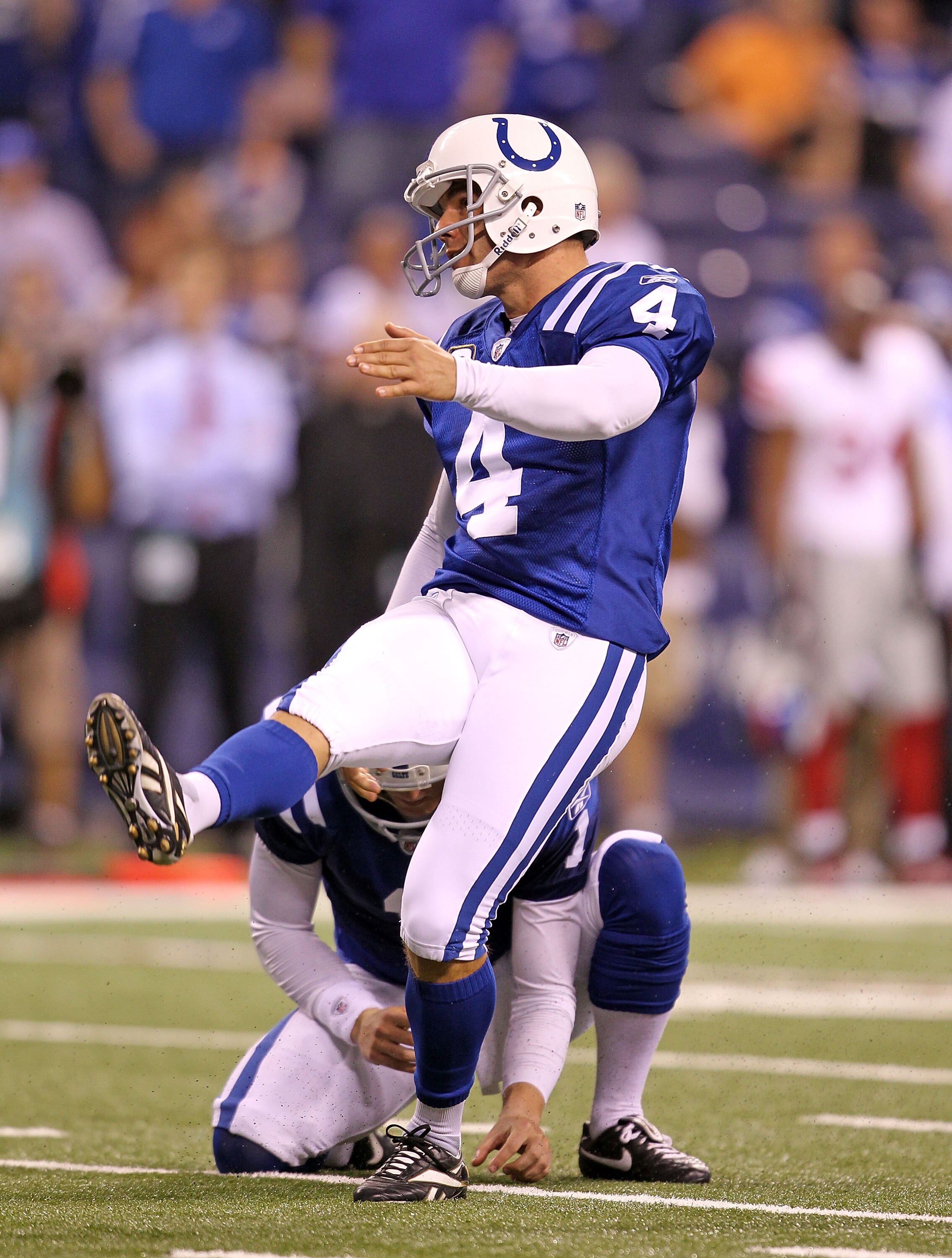 INDIANAPOLIS - SEPTEMBER 19: Adam Vinateri #4 of the Indianapolis Colts kicks a field goal during the NFL game against the New York Giants  at Lucas Oil Stadium on September 19, 2010 in Indianapolis, Indiana.  (Photo by Andy Lyons/Getty Images)