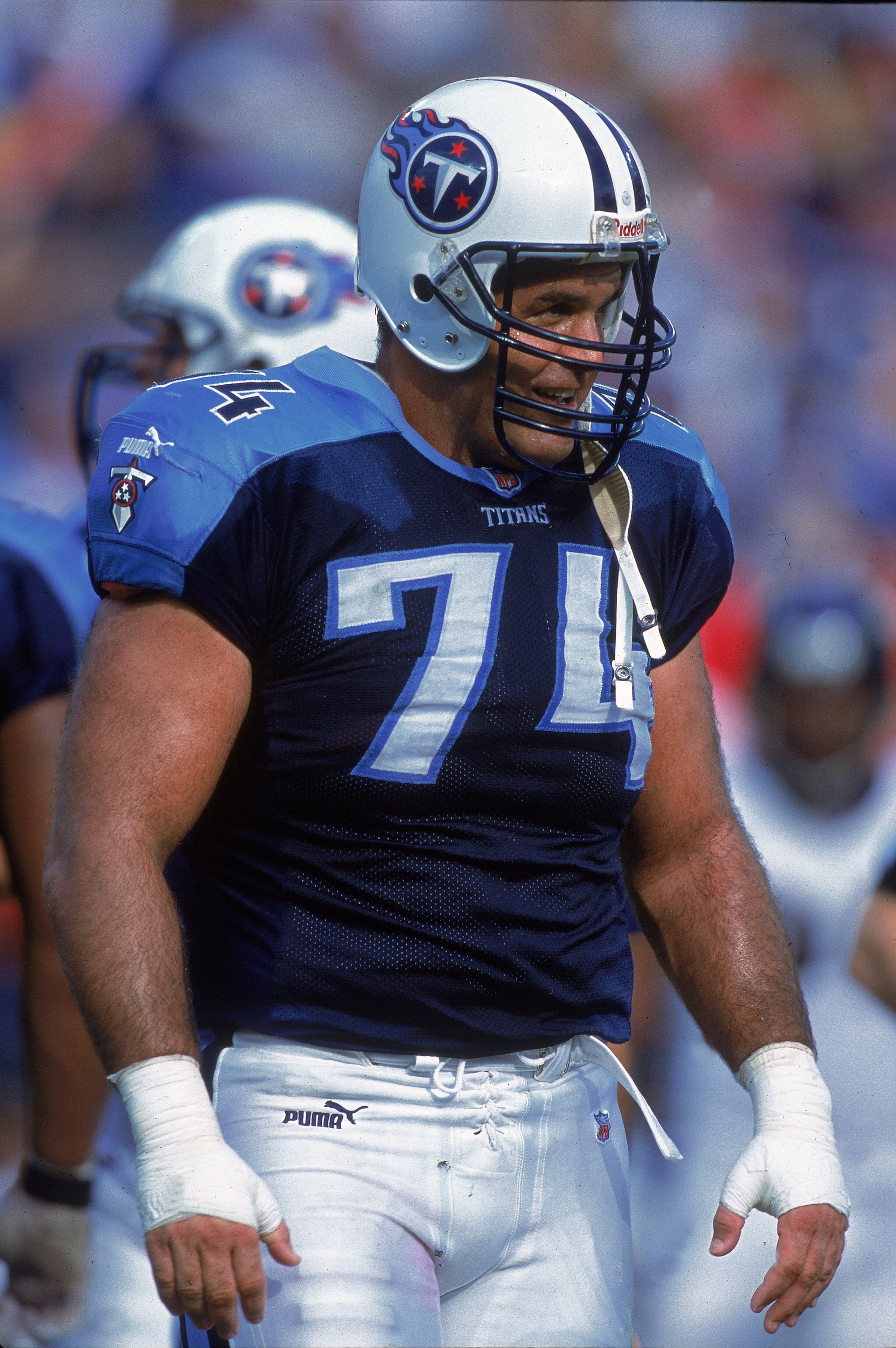 12 Nov 2000: Bruce Matthews #74 of the Tennessee Titans looks on during the game against the Baltimore Ravens at the Adelphia Coliseum in Nashville, Tennessee. The Ravens defeated the Titans 24-23.Mandatory Credit: Scott Halleran /Allsport 12 Nov 2000: Bruce Matthews #74 of the Tennessee Titans looks on during the game against the Baltimore Ravens at the Adelphia Coliseum in Nashville, Tennessee. The Ravens defeated the Titans 24-23.Mandatory Credit: Scott Halleran /Allsport