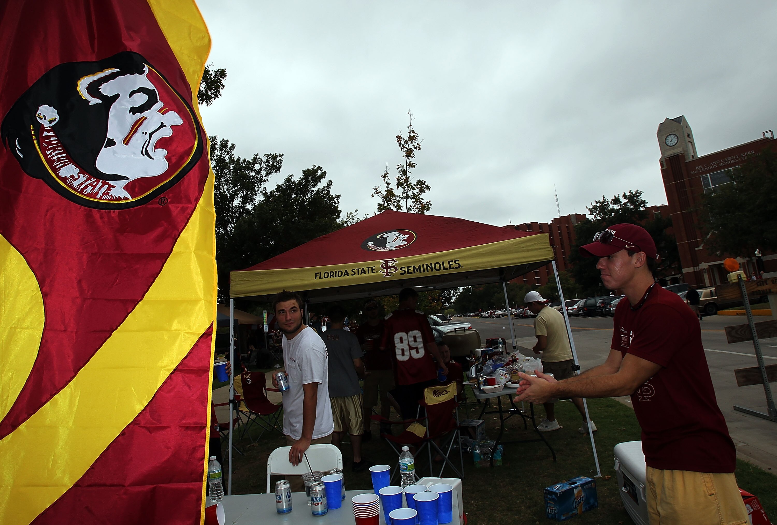 NORMAN, OK - SEPTEMBER 11:  Fans of the Florida State Seminoles tailgate before a game at Gaylord Family Oklahoma Memorial Stadium on September 11, 2010 in Norman, Oklahoma.  (Photo by Ronald Martinez/Getty Images)