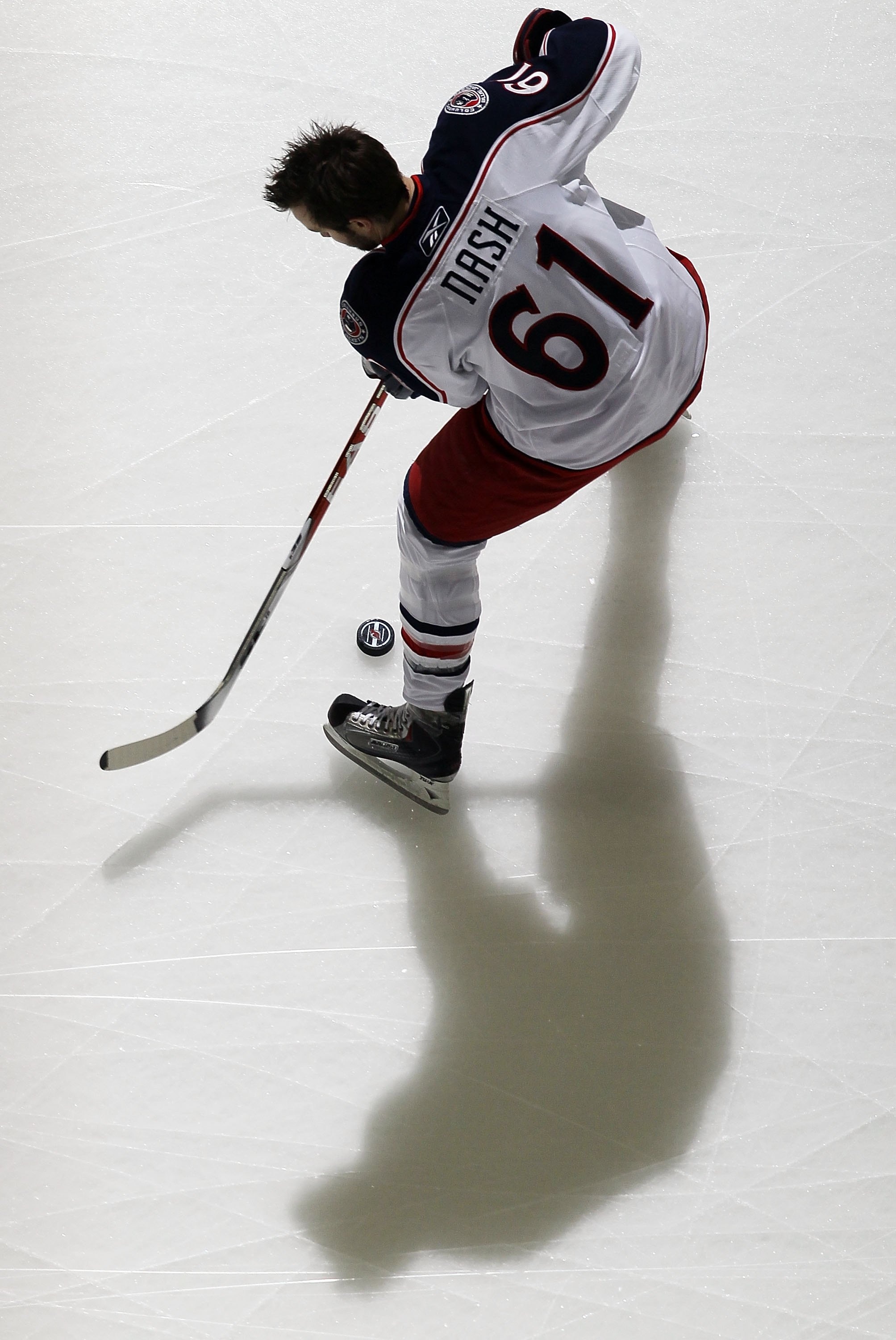 NEWARK, NJ - MARCH 23:  Rick Nash #61 of the Columbus Blue Jackets warms up before playing against the New Jersey Devils at the Prudential Center on March 23, 2010 in Newark, New Jersey.  (Photo by Jim McIsaac/Getty Images)