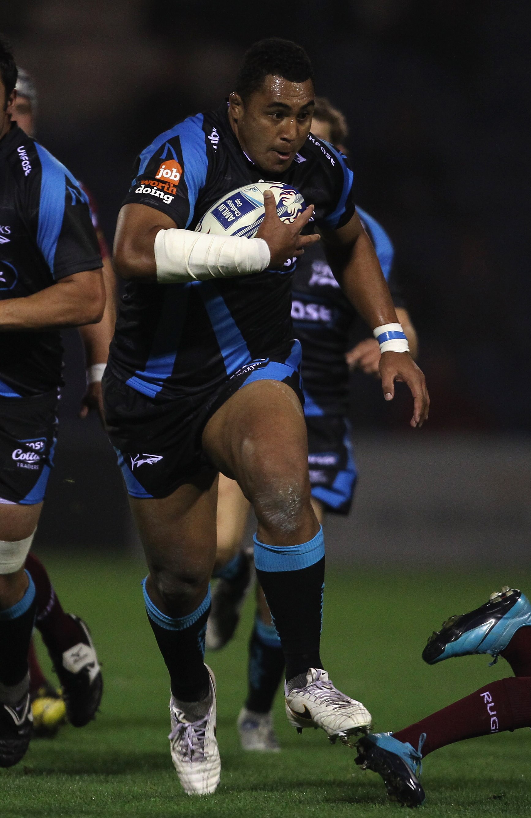 STOCKPORT, ENGLAND - OCTOBER 08:  Sisa Koyamaibole of Sale Sharks during the Amlin Challenge Cup match between Sale Sharks and Cetransa El Salvador at Edgeley Park on October 8, 2010 in Stockport, England.  (Photo by Alex Livesey/Getty Images)