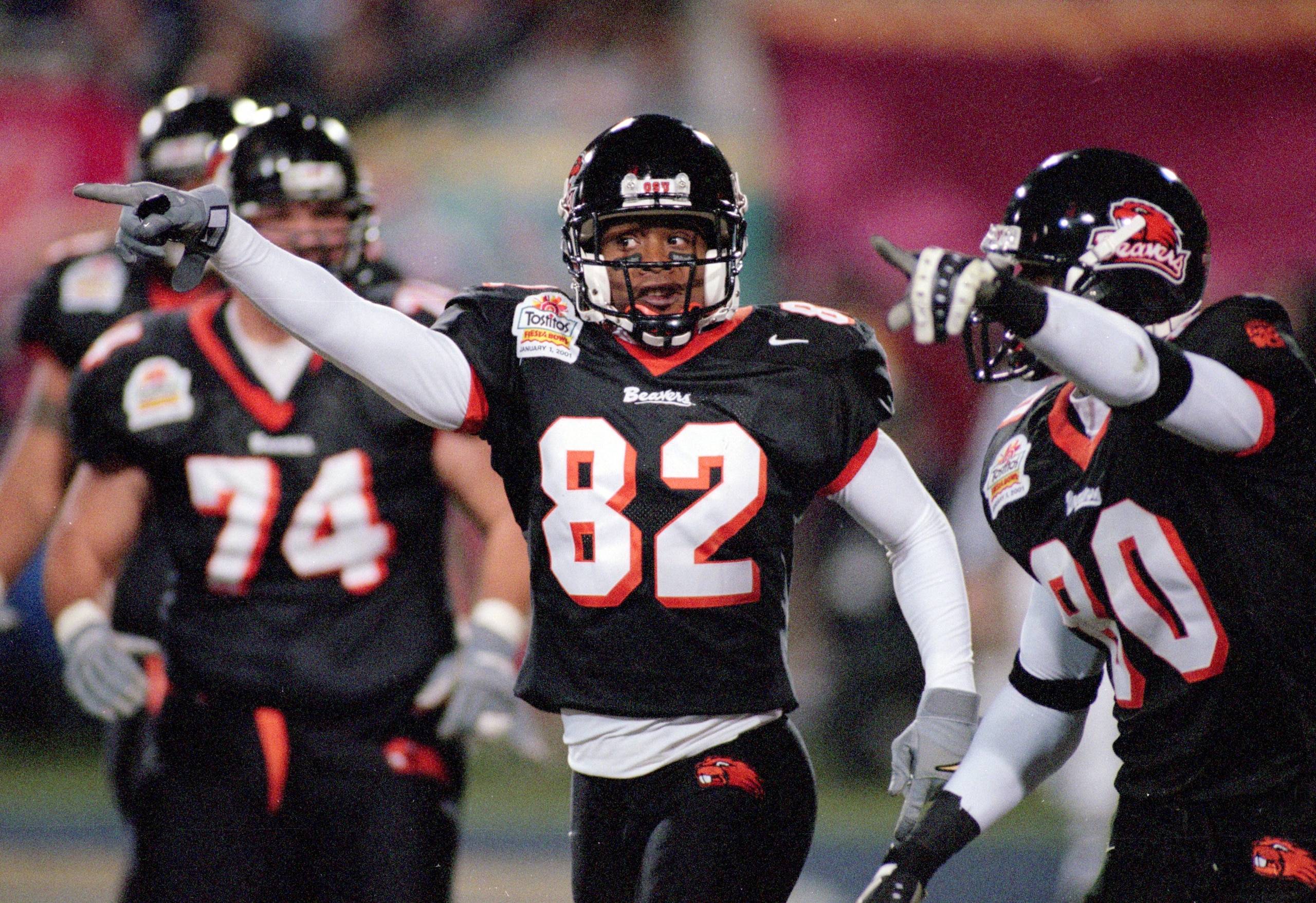 1 Jan 2001:  Robert Prescott #82 of the Oregon State Beavers motions down the field to show possession of the ball during the Fiesta Bowl against the Notre Dame Fighting Irish at the Sun Devil Stadium in Tempe, Arizona.  The Beavers defeated the Fighting 