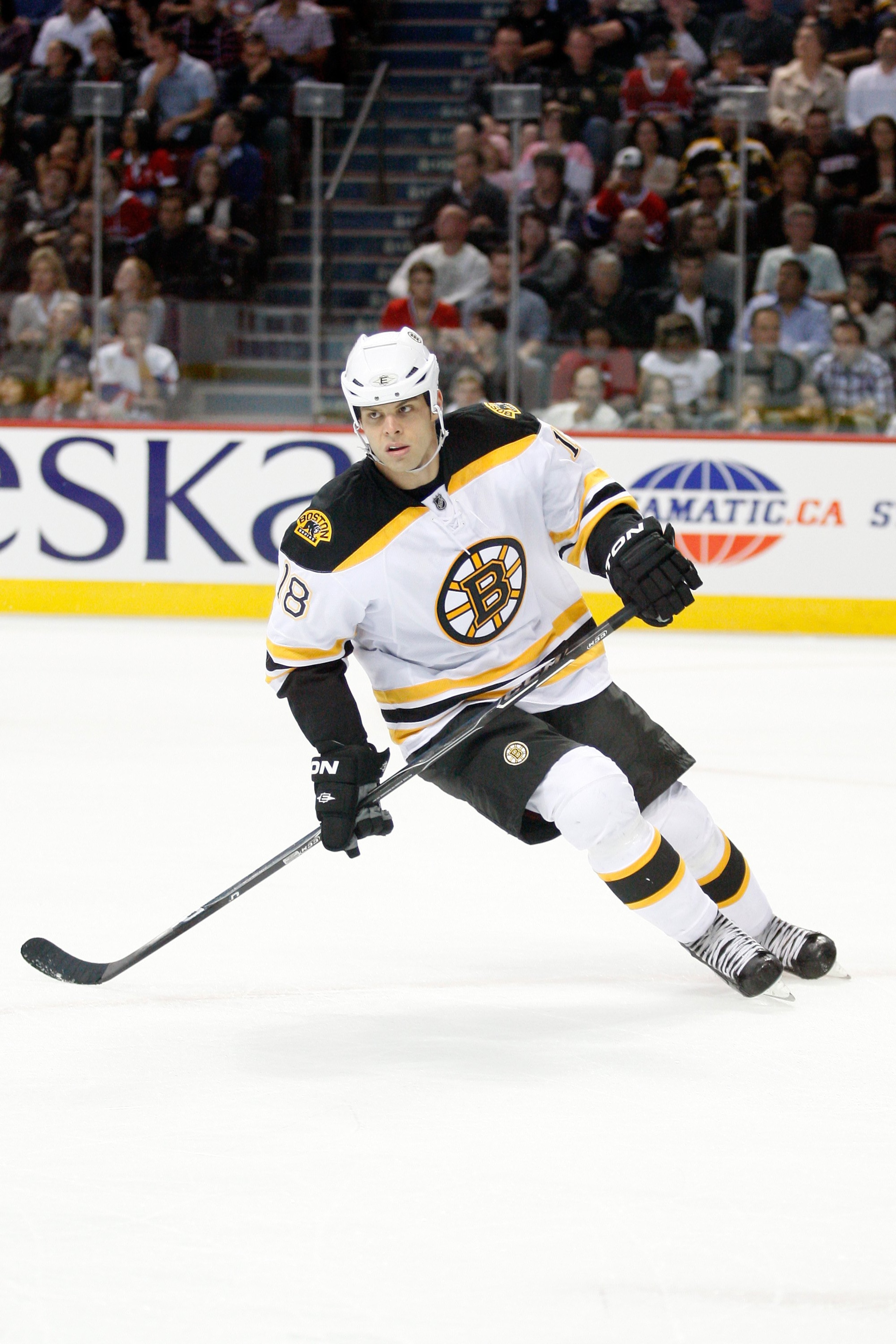 MONTREAL- SEPTEMBER 22:  Nathan Horton #18 of the Boston Bruins skates during an NHL pre-season game against the Montreal Canadiens at the Bell Centre on September 22, 2010 in Montreal, Quebec, Canada.  The Bruins defeated the Canadiens 4-2.  (Photo by Ri