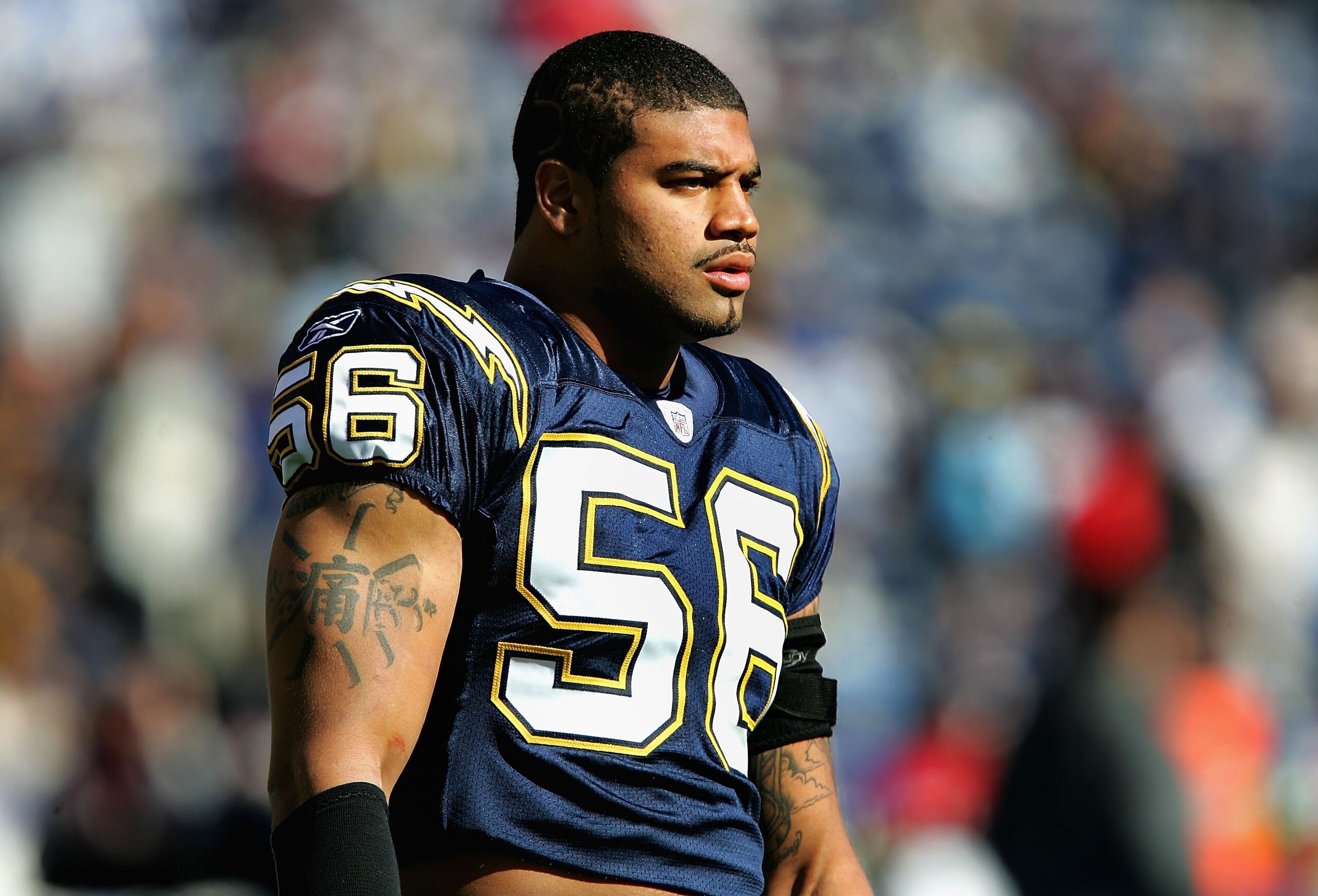 SAN DIEGO - JANUARY 14:  Shawne Merriman #56 of the San Diego Chargers warms up on the field before the AFC Divisional Playoff Game against the New England Patriots held on January 14, 2007 at Qualcomm Stadium in San Diego, California.  (Photo by Lisa Blu