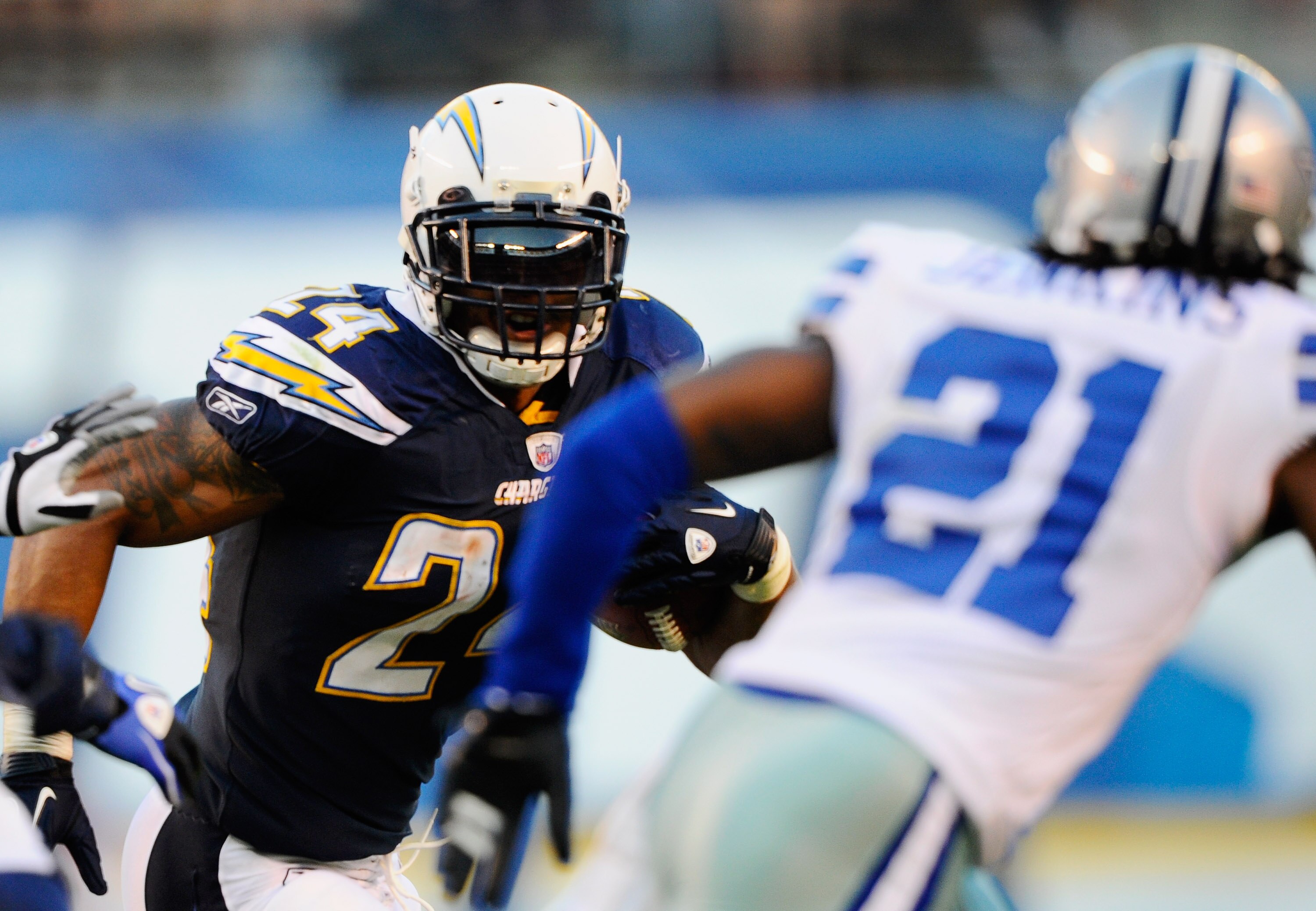 SAN DIEGO - AUGUST 21:  Running back Ryan Matthews #24 of the San Diego Chargers rushes during the pre-season NFL football game against Dallas Cowboys at Qualcomm Stadium on August 21, 2010 in San Diego, California.  (Photo by Kevork Djansezian/Getty Imag