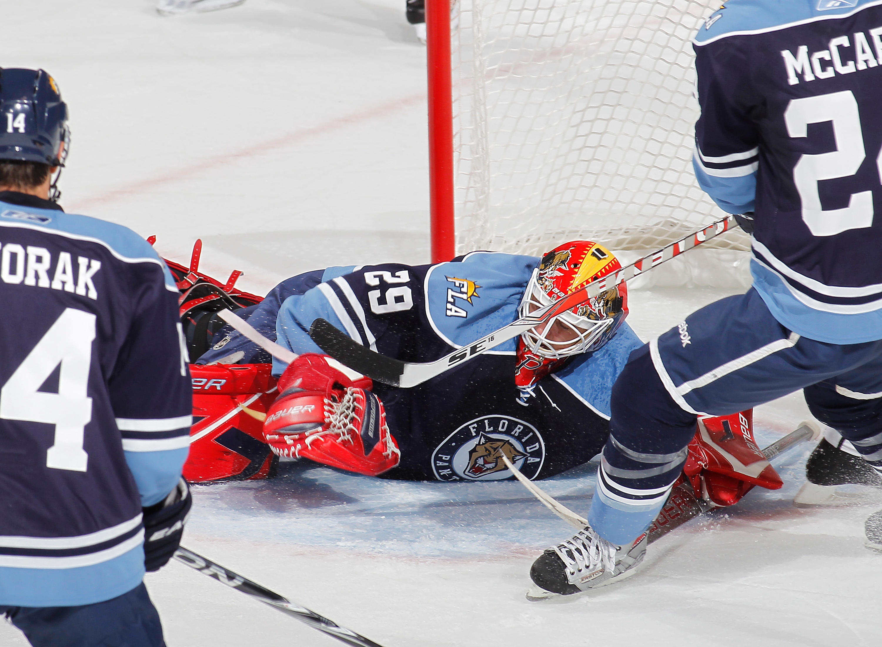 SUNRISE, FL - OCTOBER 16: Goaltender Tomas Vokoun #29 of the Florida Panthers makes a save against the Tampa Bay Lightning on October 16, 2010 at the BankAtlantic Center in Sunrise, Florida. (Photo by Joel Auerbach/Getty Images) SUNRISE, FL - OCTOBER 16: Goaltender Tomas Vokoun #29 of the Florida Panthers makes a save against the Tampa Bay Lightning on October 16, 2010 at the BankAtlantic Center in Sunrise, Florida. (Photo by Joel Auerbach/Getty Images)