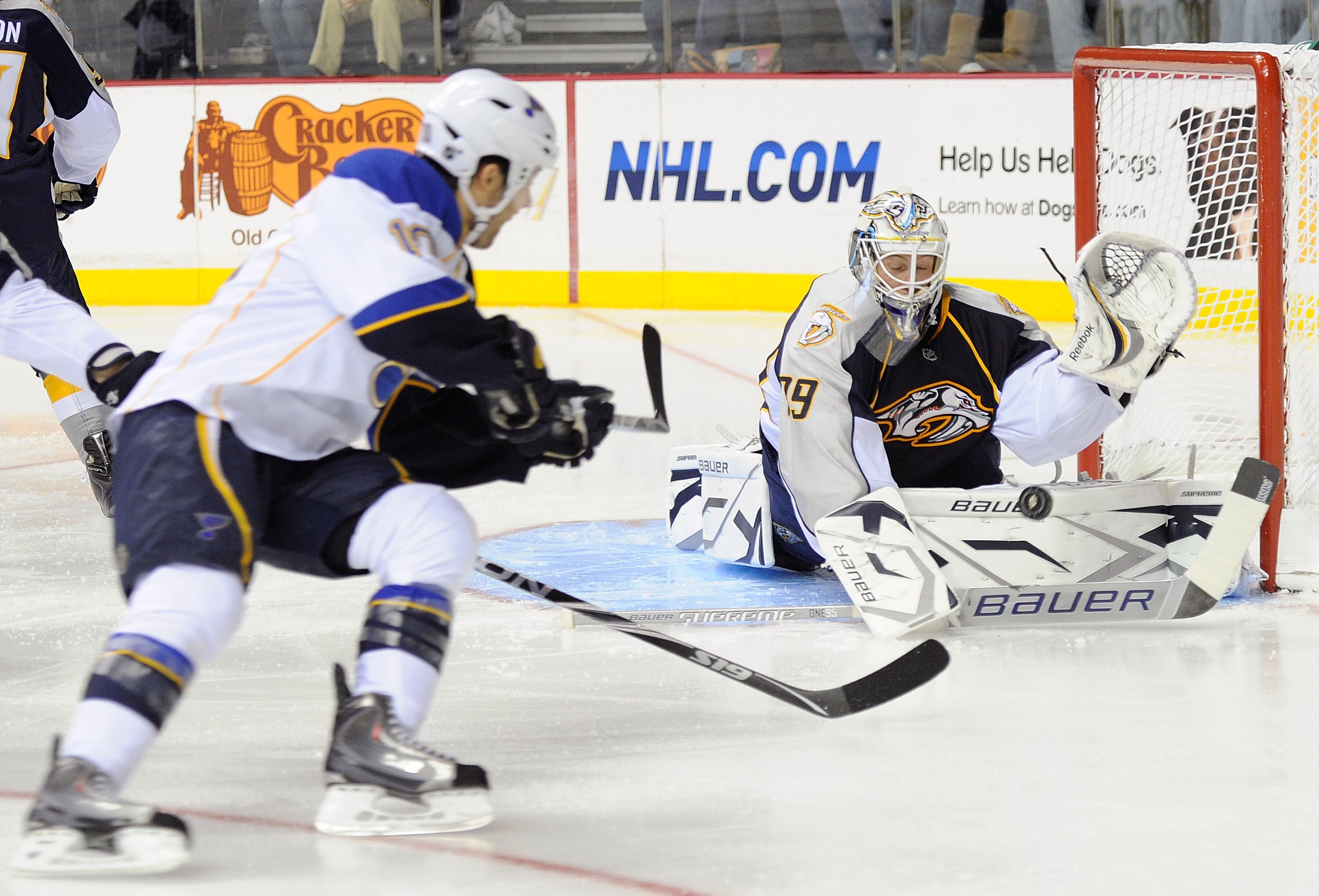 NASHVILLE, TN - OCTOBER 14: Goalie Anders Lindback #39 of the Nashville Predators makes a save on center Andy McDonald #10 of the St. Louis Blues on October 14, 2010 in Nashville, Tennessee. (Photo by Frederick Breedon/Getty Images) NASHVILLE, TN - OCTOBER 14: Goalie Anders Lindback #39 of the Nashville Predators makes a save on center Andy McDonald #10 of the St. Louis Blues on October 14, 2010 in Nashville, Tennessee. (Photo by Frederick Breedon/Getty Images)