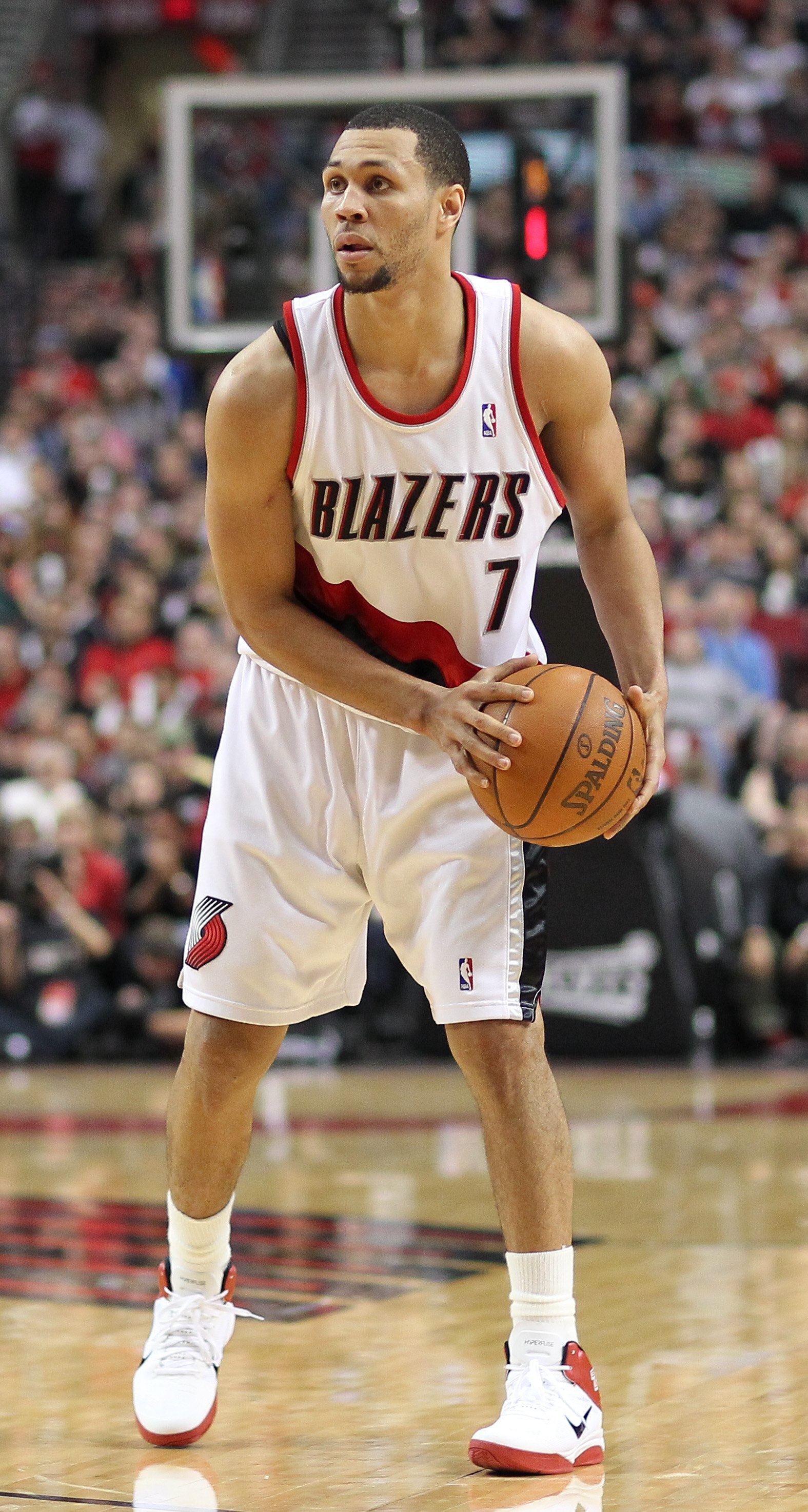 PORTLAND, OR - APRIL 29:  Brandon Roy #7 of the Portland Trail Blazers in action against the Phoenix Suns during Game Six of the Western Conference Quarterfinals of the NBA Playoffs on April 29, 2010 at the Rose Garden in Portland, Oregon. The Suns defeat