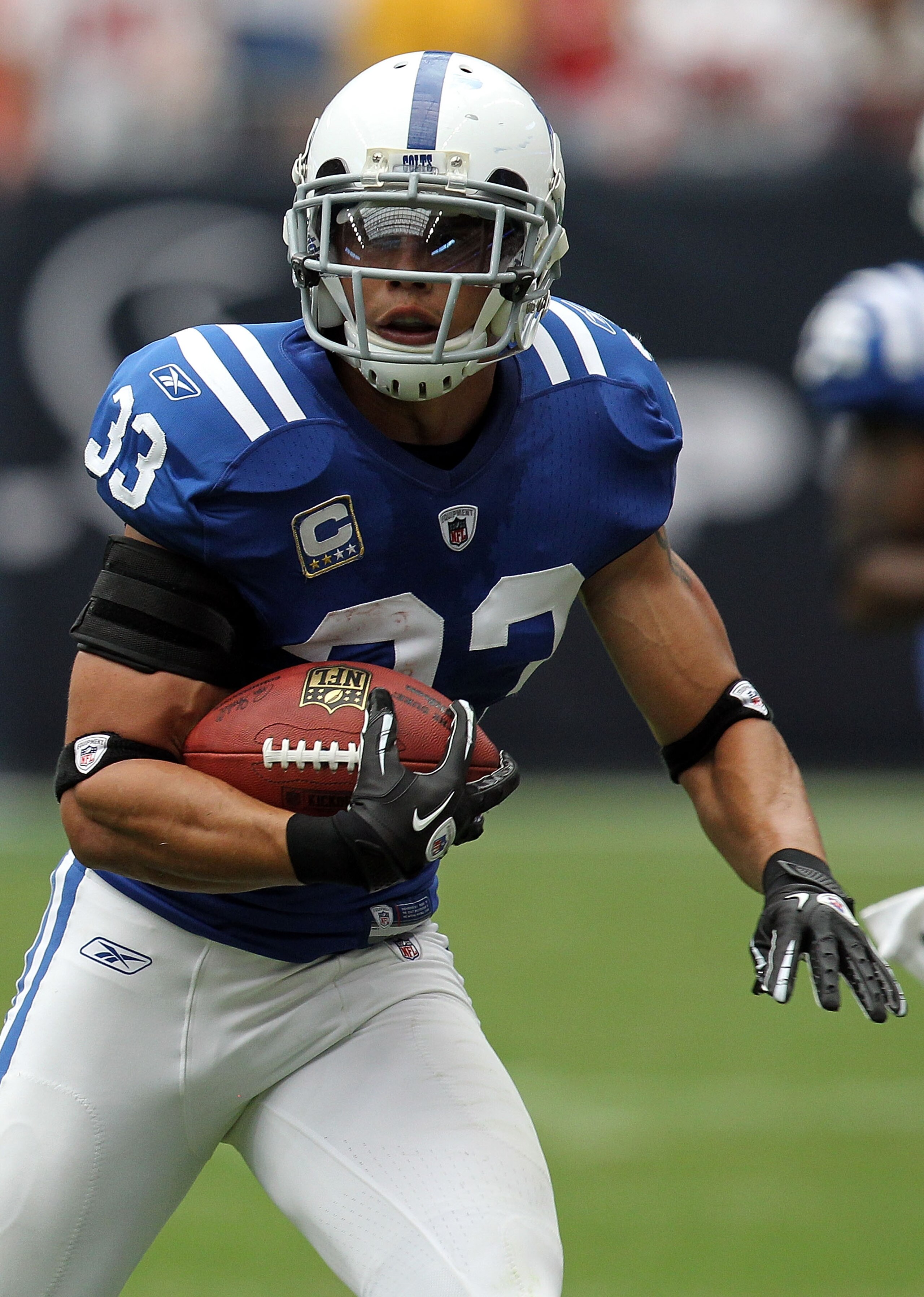 HOUSTON - SEPTEMBER 12:  Defensive back Melvin Bullitt #33 of the Indianapolis Colts at Reliant Stadium on September 12, 2010 in Houston, Texas.  (Photo by Ronald Martinez/Getty Images)