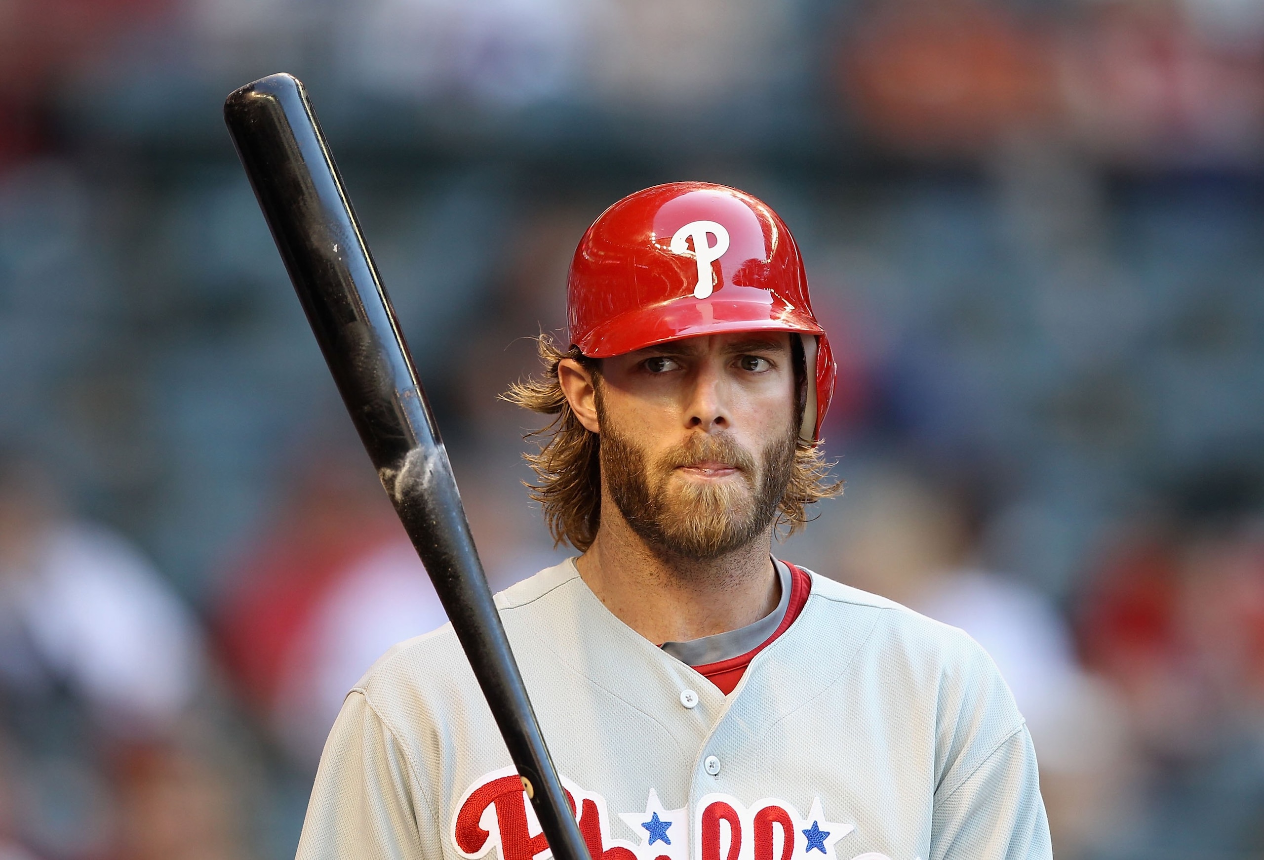 PHOENIX - APRIL 24:  Jayson Werth #28 of the Philadelphia Phillies waits to bat against the Arizona Diamondbacks during the Major League Baseball game at Chase Field on April 24, 2010 in Phoenix, Arizona. The Phillies defeated the Diamondbacks 3-2.  (Phot