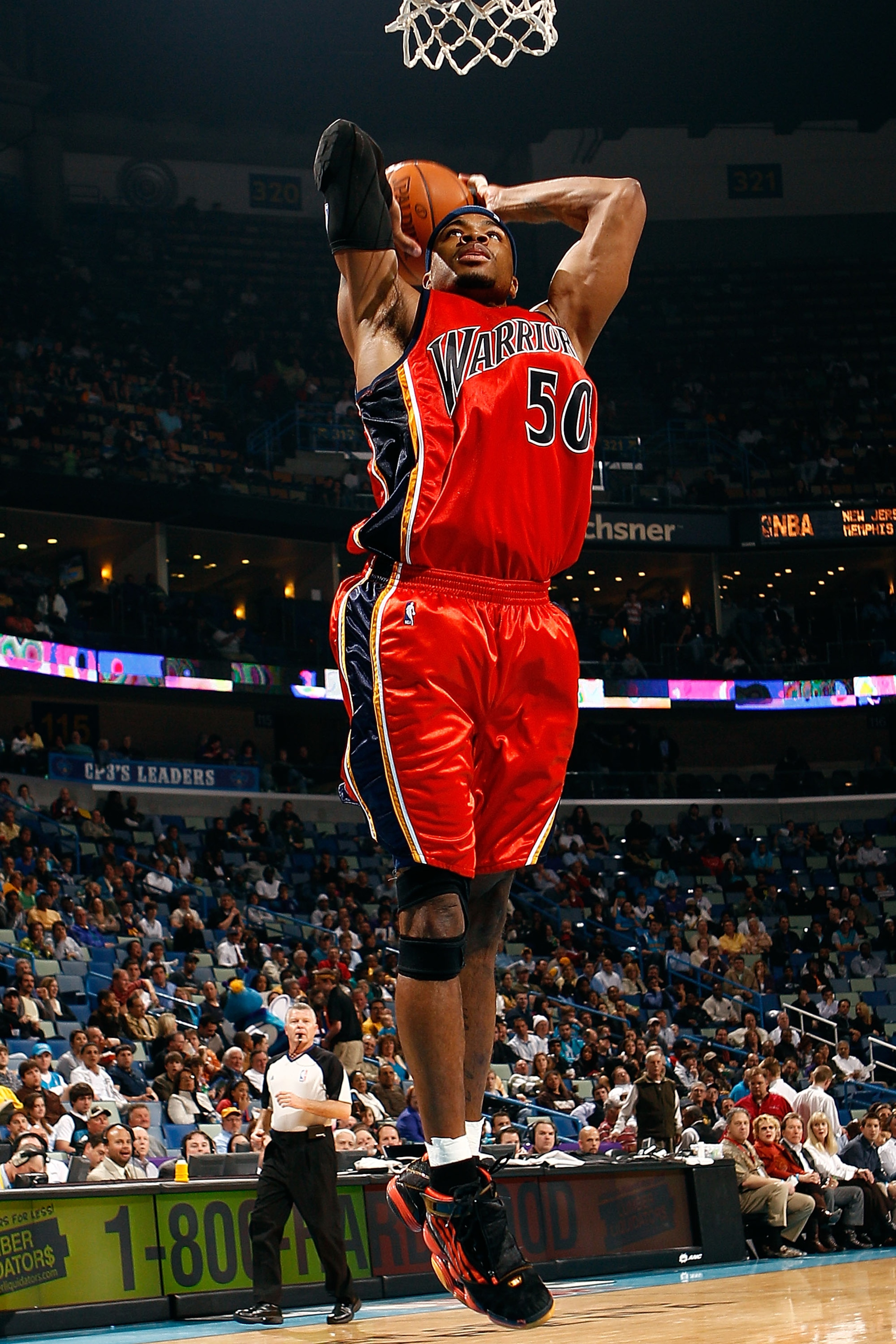 NEW ORLEANS - MARCH 08:  Corey Maggette #50 of the Golden State Warriors dunks the ball against the New Orleans Hornets at New Orleans Arena on March 8, 2010 in New Orleans, Louisiana.  The Hornets defeated the Warriors 135-131.  NOTE TO USER: User expres