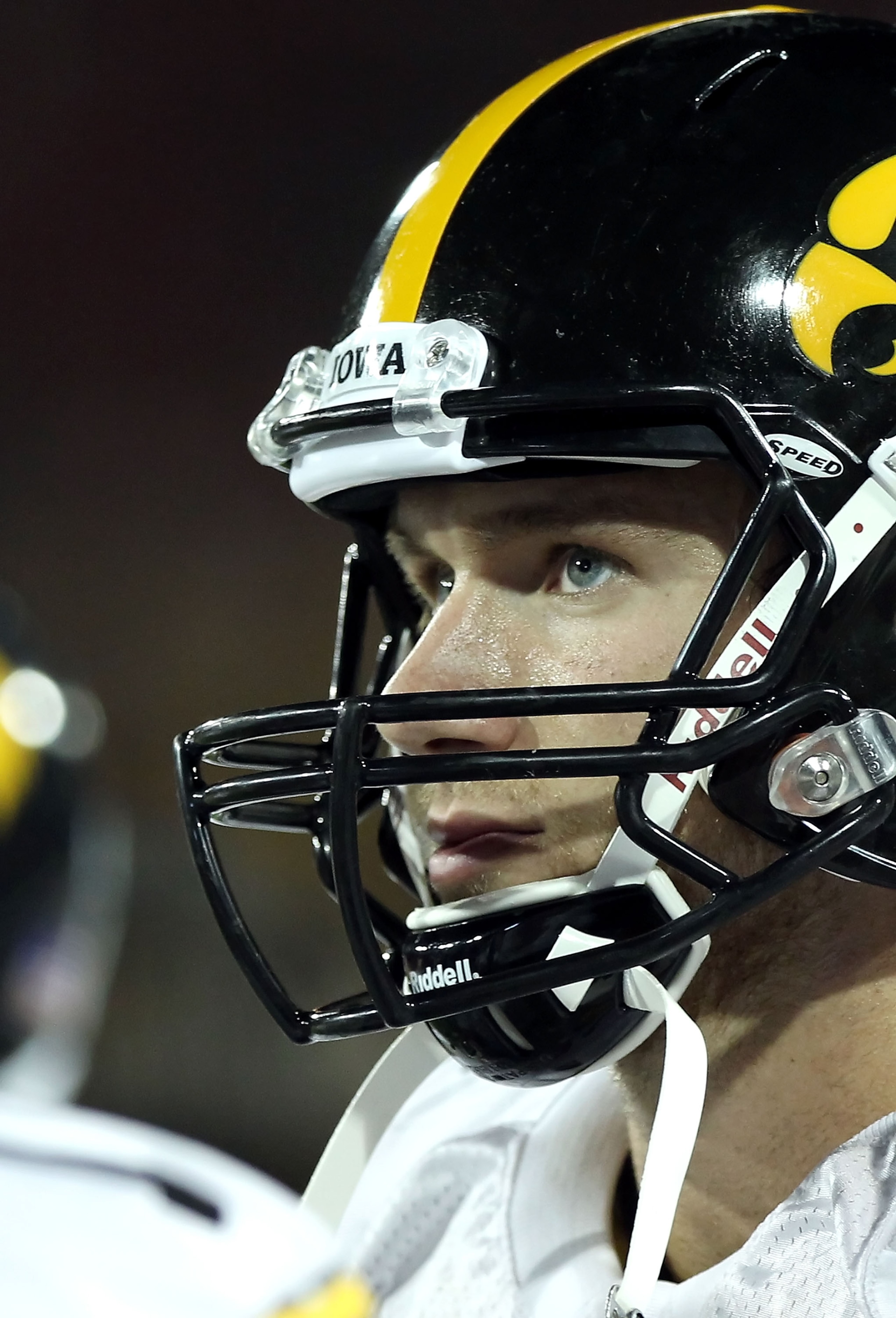TUCSON, AZ - SEPTEMBER 18:  Quarterback Ricky Stanzi #12 of the Iowa Hawkeyes watches from the sidelines during the college football game against the Arizona Wildcats at Arizona Stadium on September 18, 2010 in Tucson, Arizona.  The Wildcats defeated the