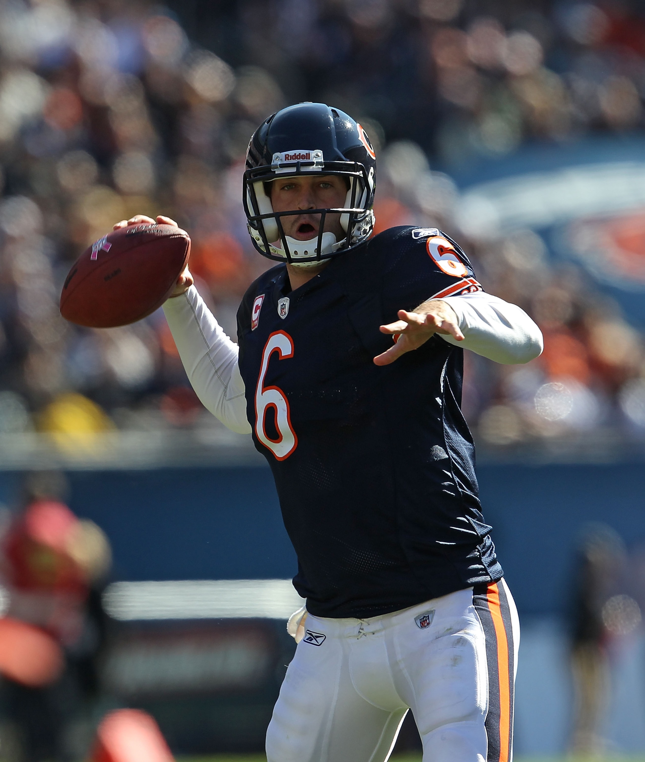 CHICAGO - OCTOBER 17: Jay Cutler #6 of the Chicago Bears throws a pass against the Seattle Seahawks at Soldier Field on October 17, 2010 in Chicago, Illinois. The Seahawks defeated the Bears 23-20. (Photo by Jonathan Daniel/Getty Images)