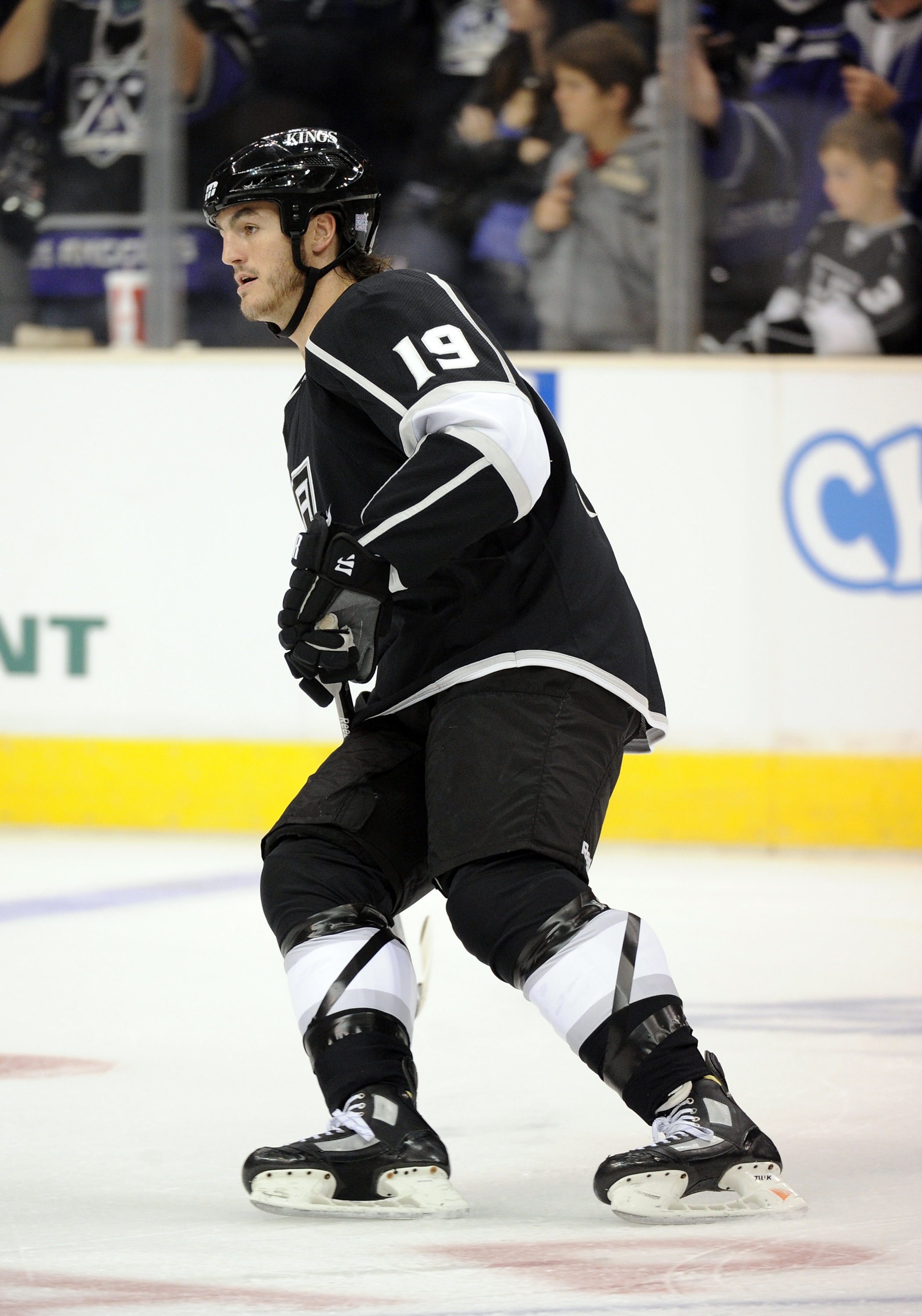 LOS ANGELES, CA - OCTOBER 12:  Kevin Westgarth #19 of the Los Angeles Kings warms up before the game against the Atlanta Thrashers at the Staples Center on October 12, 2010 in Los Angeles, California.  (Photo by Harry How/Getty Images)