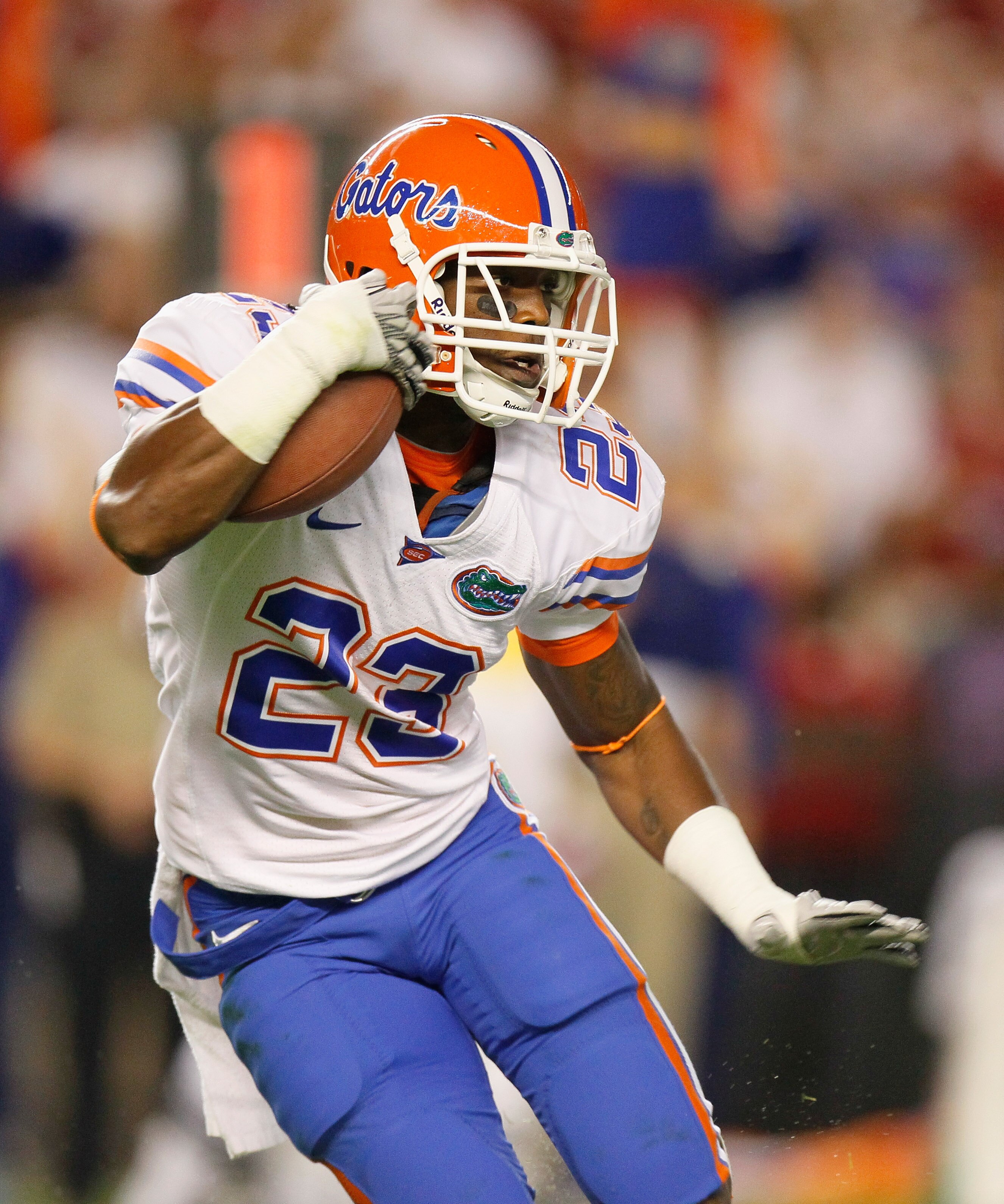 TUSCALOOSA, AL - OCTOBER 02:  Mike Gillislee #23 of the Florida Gators against the Alabama Crimson Tide at Bryant-Denny Stadium on October 2, 2010 in Tuscaloosa, Alabama.  (Photo by Kevin C. Cox/Getty Images)