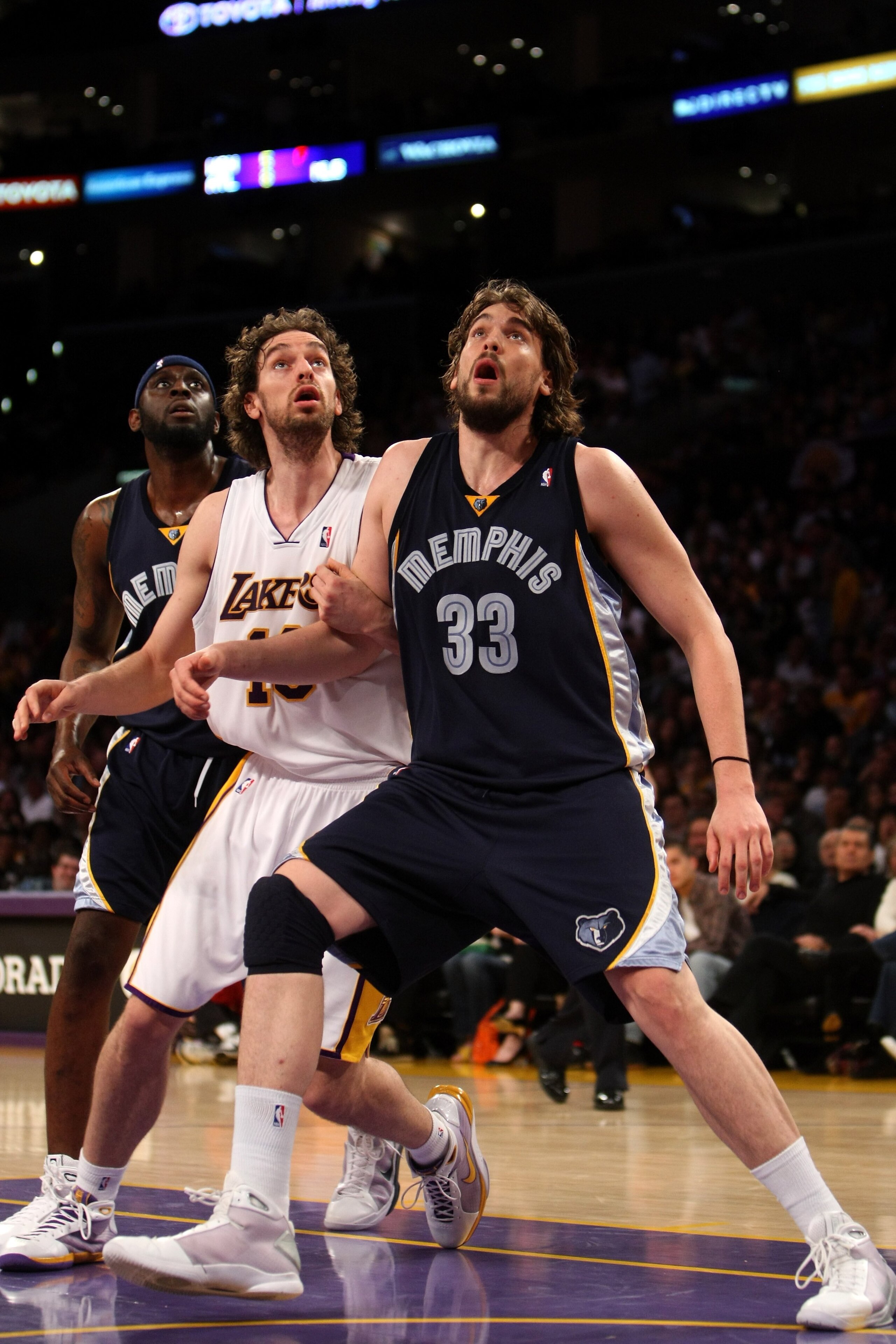 LOS ANGELES - APRIL 12: Marc Gasol #33 of the Memphis Grizzlies and Pau Gasol #16 of the Los Angeles Lakers battle for position under the basket on April 12, 2009 at Staples Center in Los Angeles, California. NOTE TO USER: User expressly acknowledges and