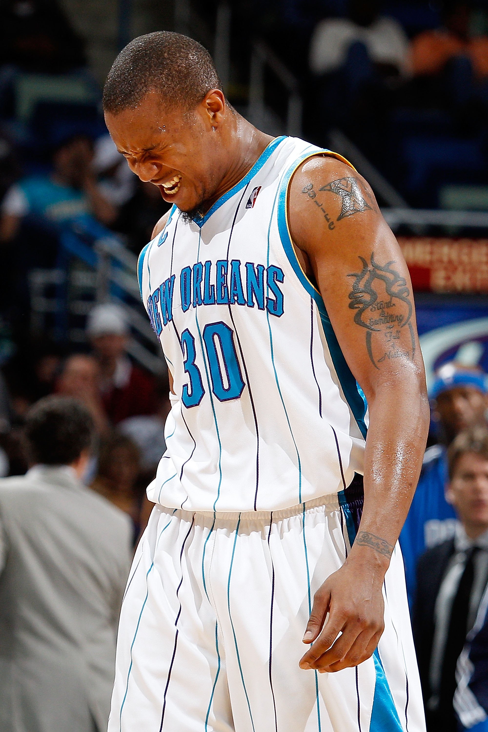 NEW ORLEANS - MARCH 22: David West #30 of the New Orleans Hornets reacts after falling on the court during the game against the Dallas Mavericks at the New Orleans Arena on March 22, 2010 in New Orleans, Louisiana. NOTE TO USER: User expressly acknowled NEW ORLEANS - MARCH 22: David West #30 of the New Orleans Hornets reacts after falling on the court during the game against the Dallas Mavericks at the New Orleans Arena on March 22, 2010 in New Orleans, Louisiana. NOTE TO USER: User expressly acknowled