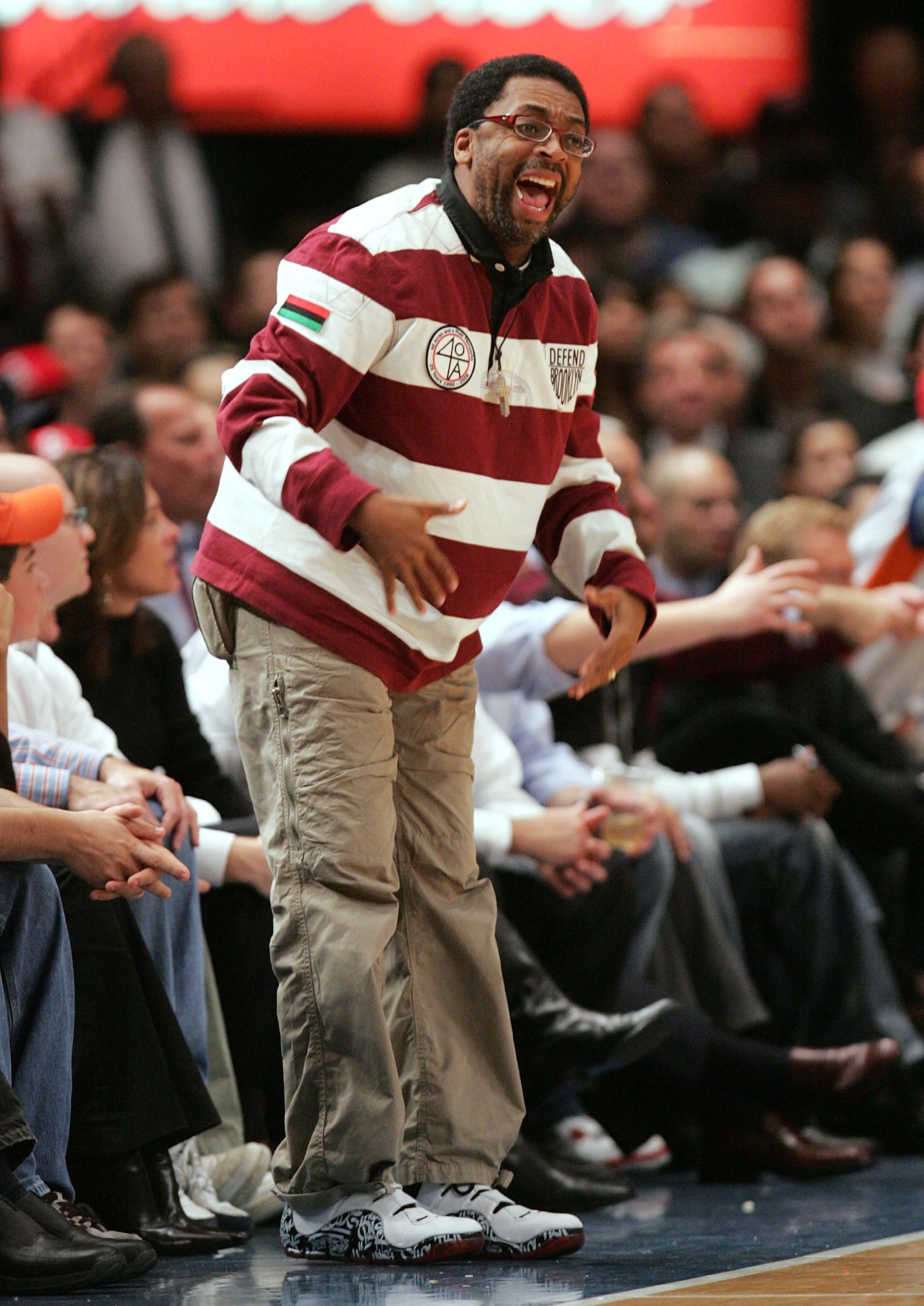 NEW YORK - NOVEMBER 13:  Director Spike Lee yells at the referee from the sideline during the New York Knicks game against the Cleveland Cavaliers on November 13, 2006 at Madison Square Garden in New York City. The Cavs defeated the Knicks 102-96.  NOTE T