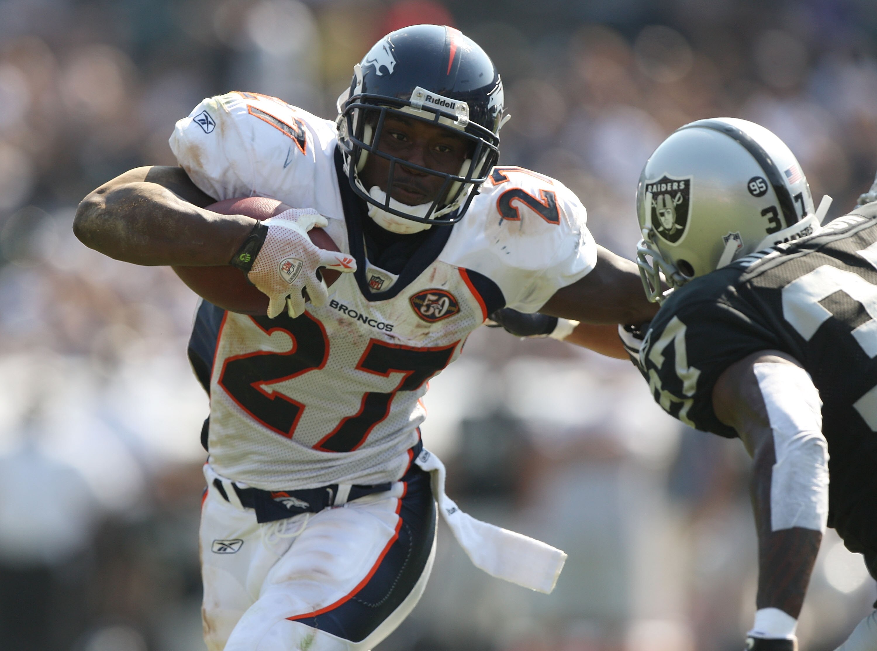 OAKLAND, CA - SEPTEMBER 27:  Knowshon Moreno #27 of the Denver Broncos runs against the Oakland Raiders on September 27, 2009 during an NFL game at the Oakland-Alameda County Coliseum in Oakland, California.  (Photo by Jed Jacobsohn/Getty Images)
