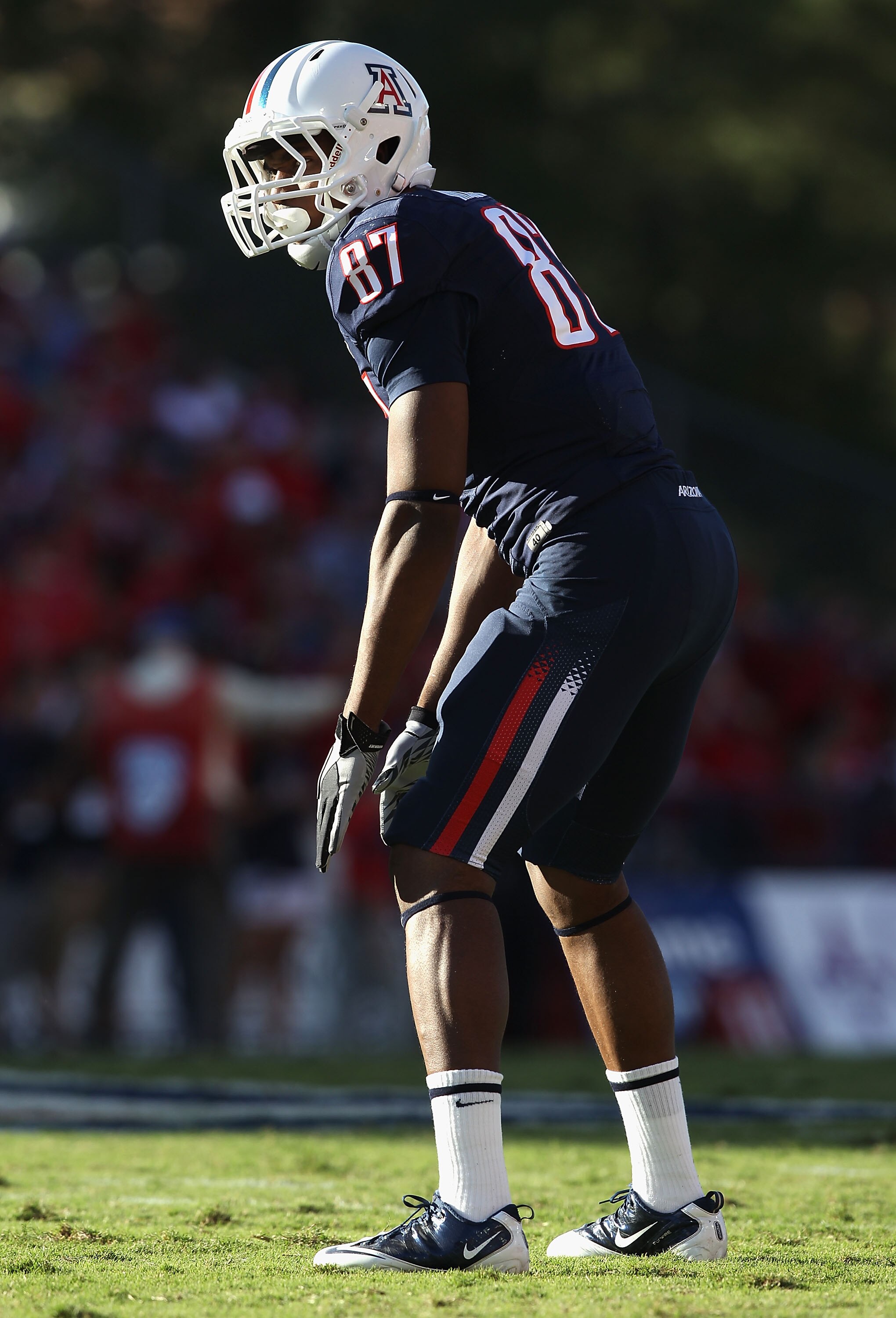 TUCSON, AZ - OCTOBER 09:  Tight end Terrence Miller #87 of the Arizona Wildcats during the college football game against the Oregon State Beavers at Arizona Stadium on October 9, 2010 in Tucson, Arizona. The Beavers defeated the Wildcats 29-27.  (Photo by