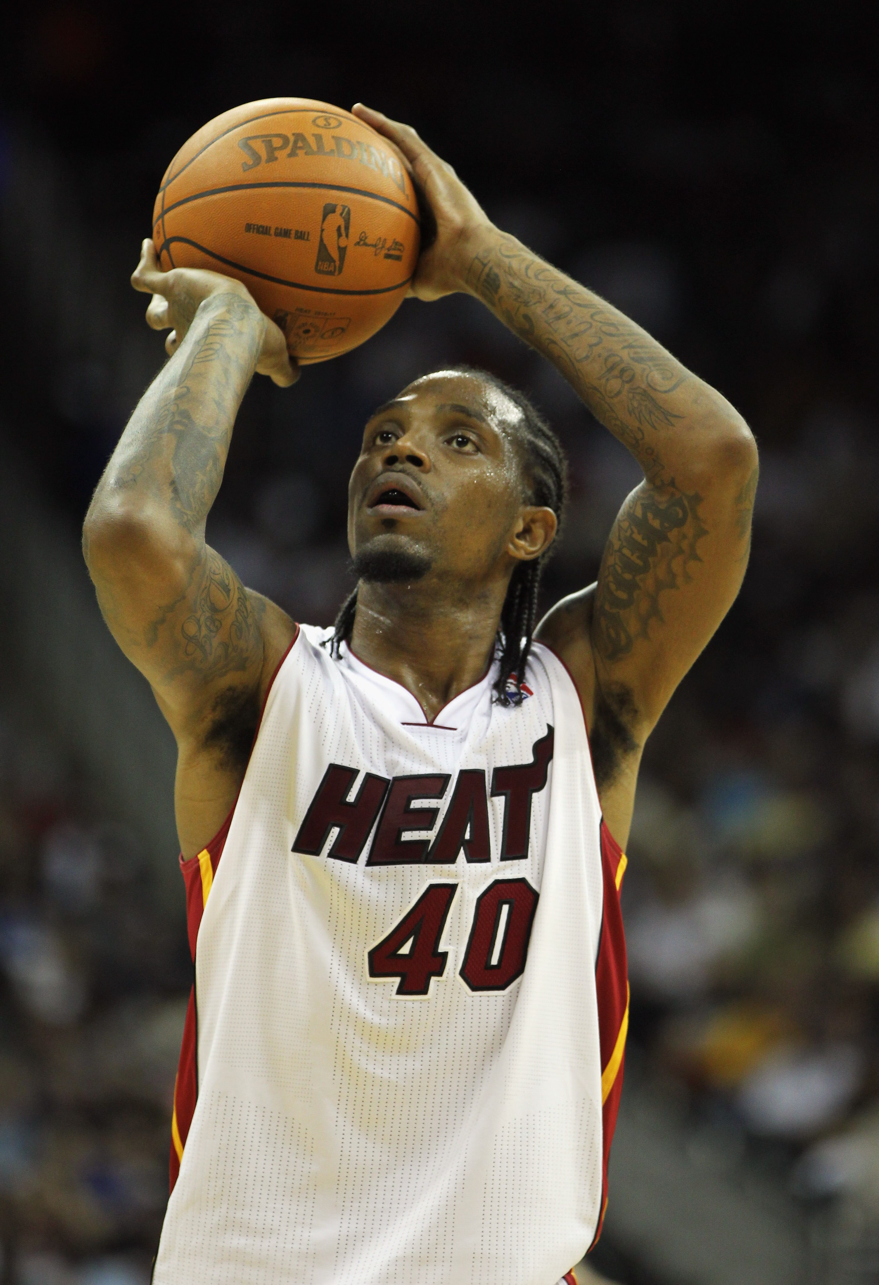 KANSAS CITY, MO - OCTOBER 08:  Udonis Haslem #40 of the Miami Heat in action during the game against the Oklahoma City Thunder on October 8, 2010 at the Sprint Center in Kansas City, Missouri.  (Photo by Jamie Squire/Getty Images)
