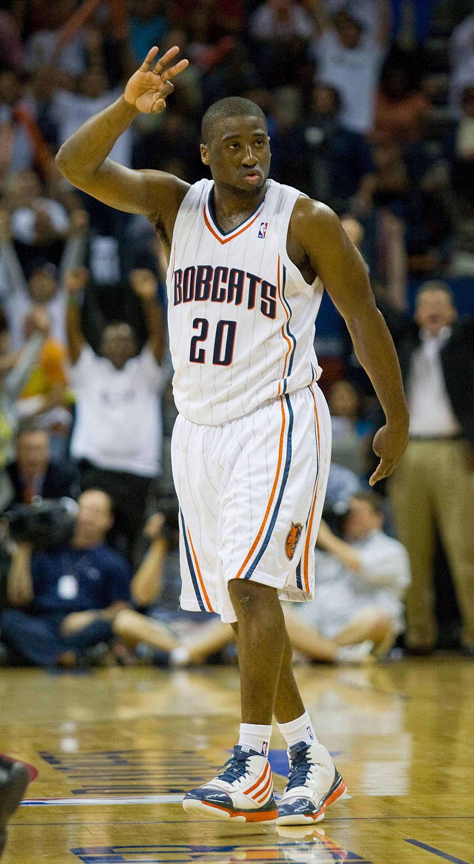CHARLOTTE, NC - APRIL 26:  Raymond Felton #20 of the Charlotte Bobcats reacts after hitting a 3-point shot as time expired in the first quarter against the Orlando Magic in Game Four of the Eastern Conference Quarterfinals during the 2010 NBA Playoffs at