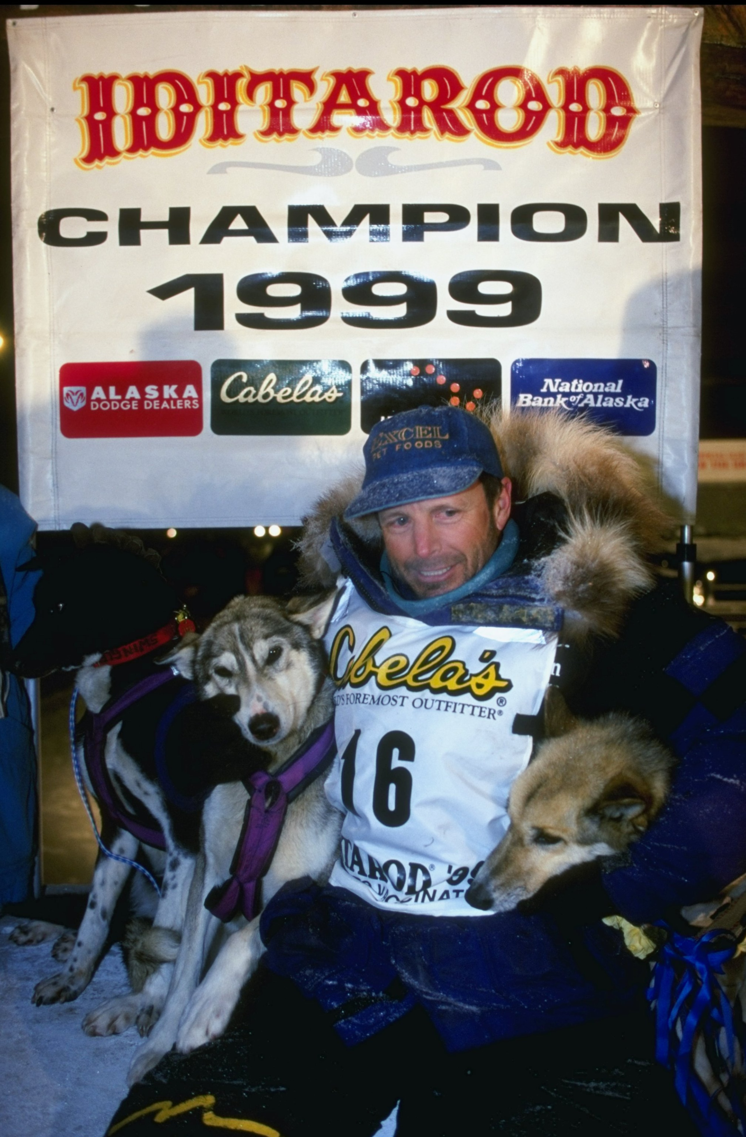 16Mar 1999: Doug Swingley reaches the finish line in Nome during the Iditarod Trail Race in Nome, Alaska. Mandatory Credit: Ezra O. Shaw  /Allsport