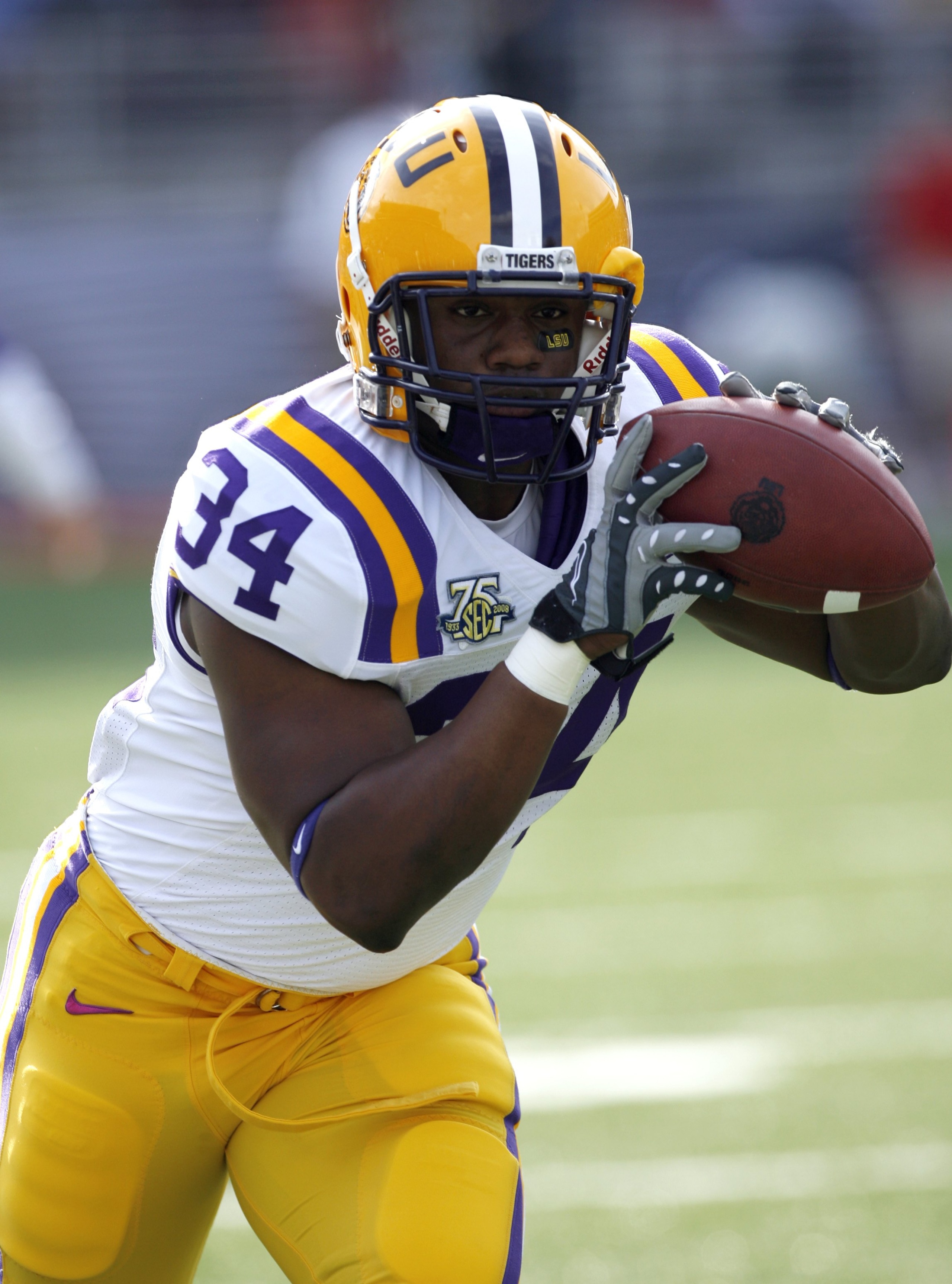 OXFORD, MS - NOVEMBER 17: Stevan Ridley #34 of the LSU Tigers runs during warmups before a game against the Mississippi Rebels on November 17, 2007 at Vaught-Hemingway Stadium/Hollingsworth Field in Oxford, Mississippi. LSU beat Mississippi 41-24. (Photo OXFORD, MS - NOVEMBER 17: Stevan Ridley #34 of the LSU Tigers runs during warmups before a game against the Mississippi Rebels on November 17, 2007 at Vaught-Hemingway Stadium/Hollingsworth Field in Oxford, Mississippi. LSU beat Mississippi 41-24. (Photo
