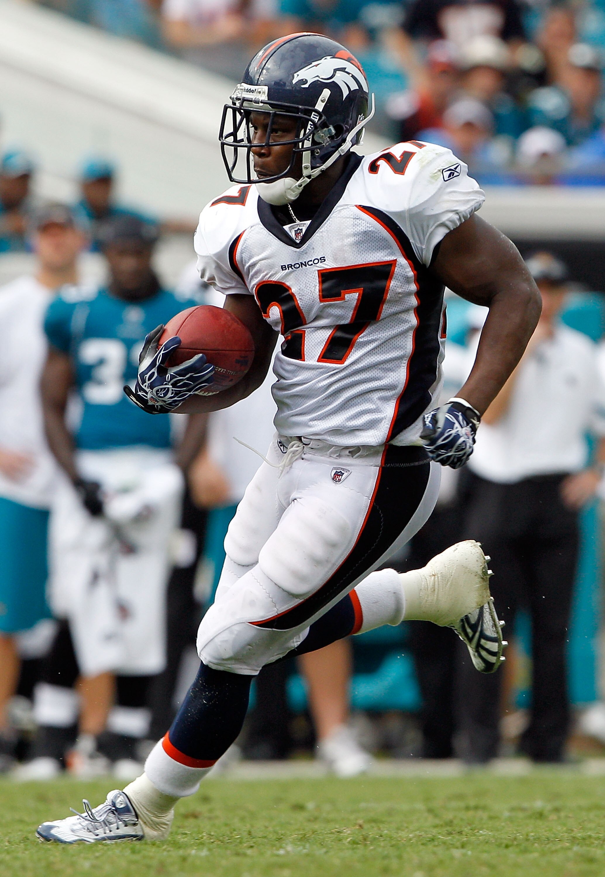 JACKSONVILLE, FL - SEPTEMBER 12:  Knowshon Moreno #27 of the Denver Broncos runs for yardage during the NFL season opener game against the Jacksonville Jaguars at EverBank Field on September 12, 2010 in Jacksonville, Florida.  (Photo by Sam Greenwood/Gett