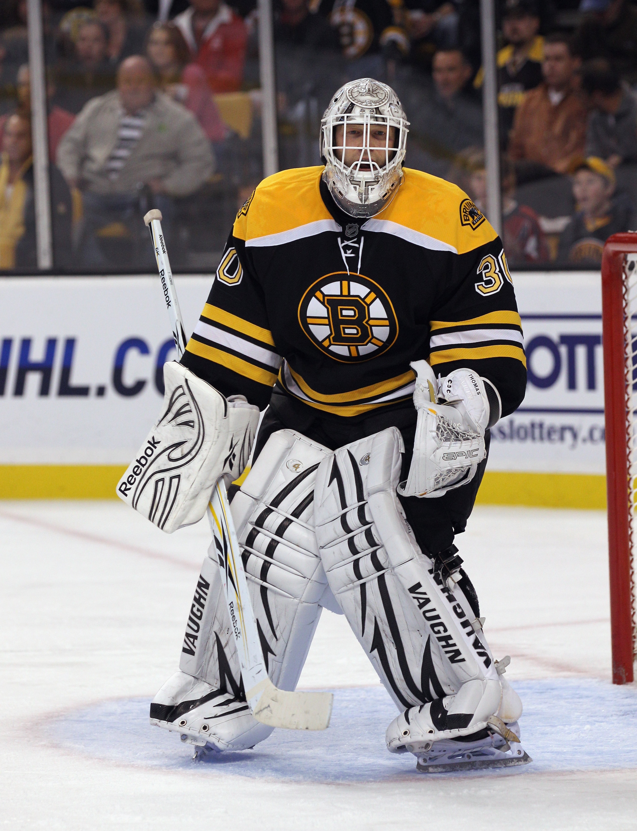 BOSTON - OCTOBER 21:  TIm Thomas #30 of the Boston Bruins tends net against the Washington Capitals at the TD Garden on October 21, 2010 in Boston, Massachusetts. The Bruins defeated the Capitals 4-1.  (Photo by Bruce Bennett/Getty Images)