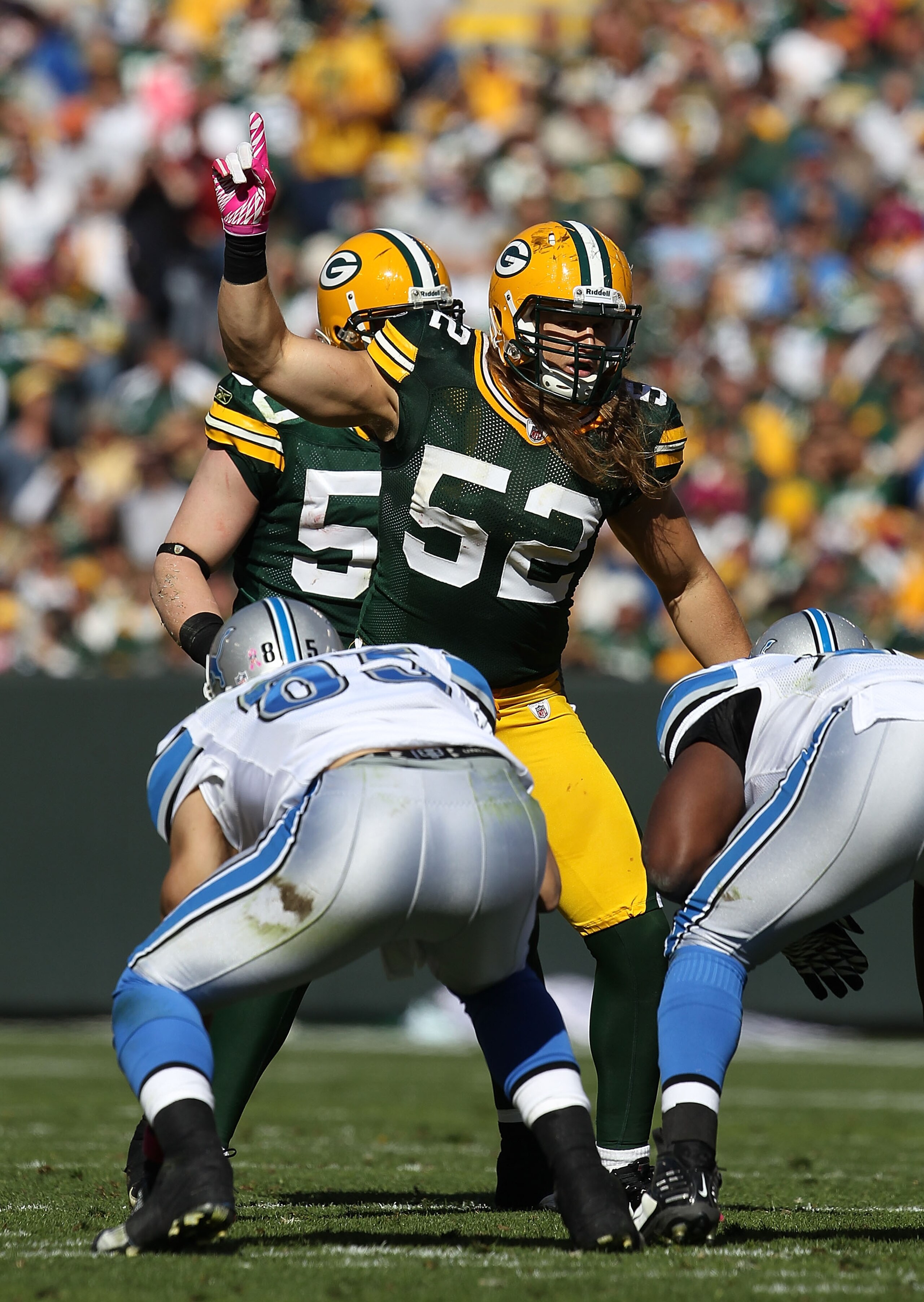 GREEN BAY, WI - OCTOBER 03: Clay Matthews #52 of the Green Bay Packers awaits the start of play against the Detroit Lions at Lambeau Field on October 3, 2010 in Green Bay, Wisconsin. The Packers defeated the Lions 28-26. (Photo by Jonathan Daniel/Getty Im