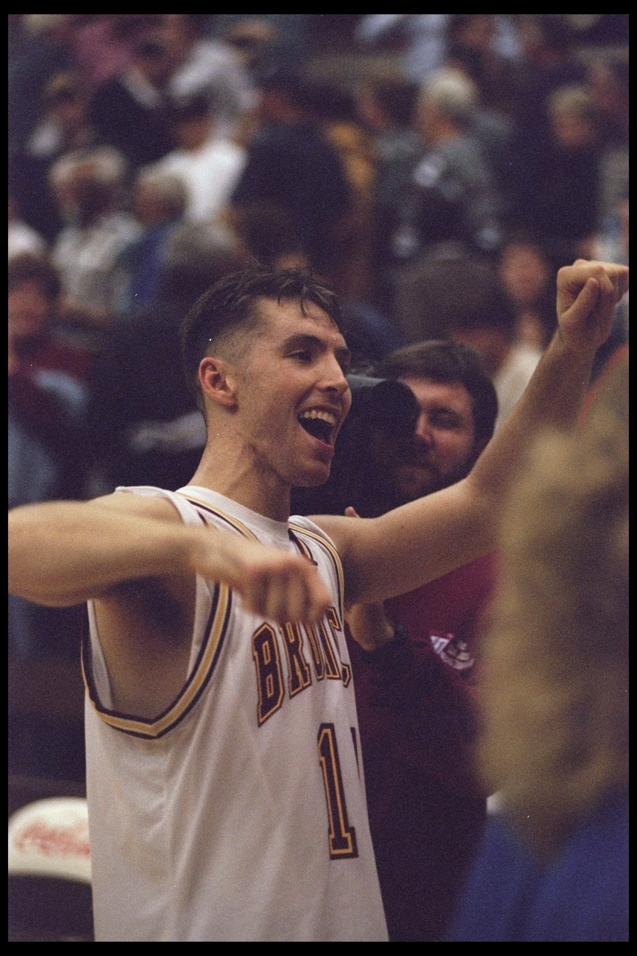 12 Dec 1995: Guard Steve Nash celebrates during a game against the Fresno State Bulldogs at Toso Pavilion in Santa Clara, California. Santa Clara won the game, 66-58.