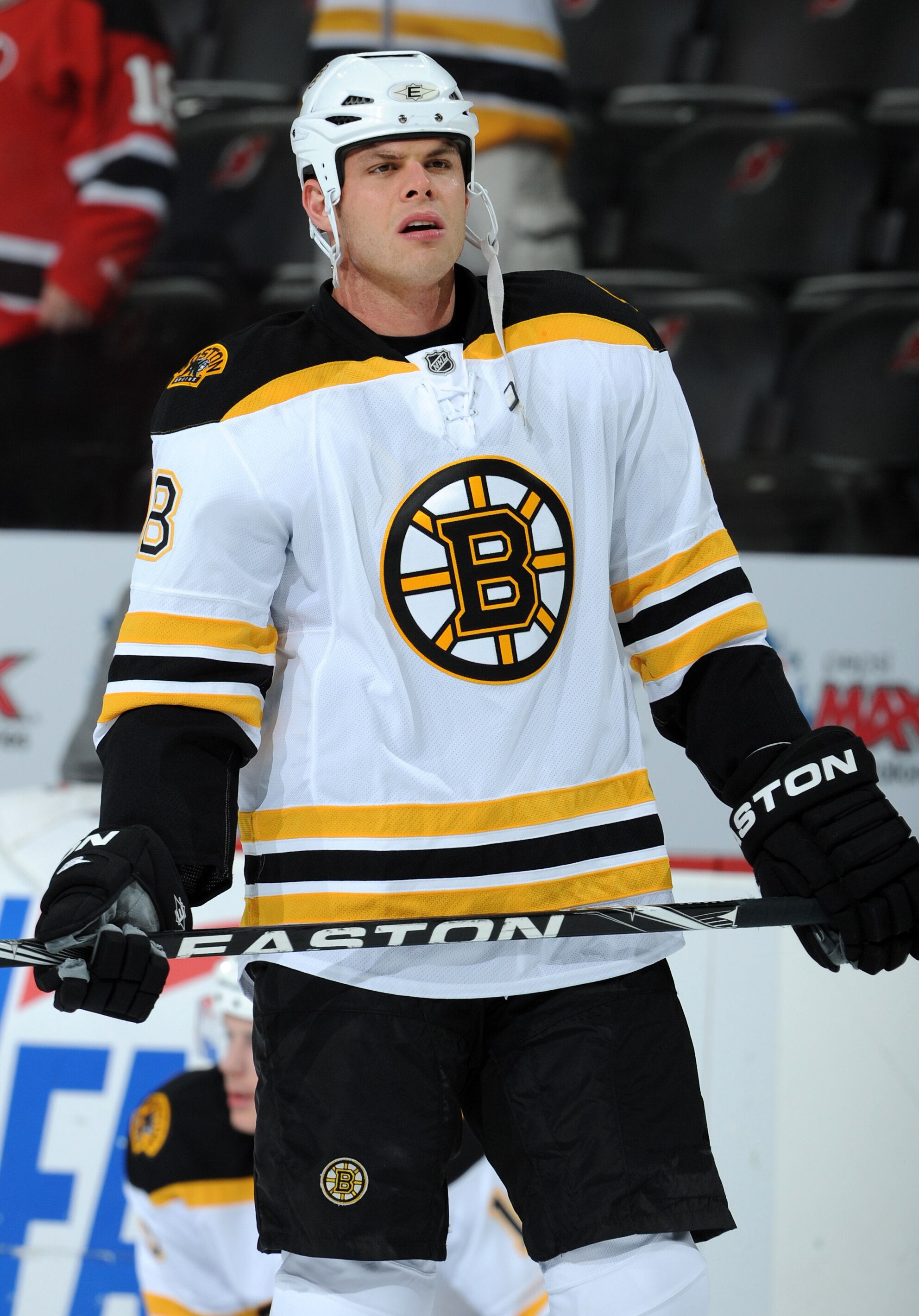 NEWARK, NJ - OCTOBER 16: Nathan Horton #18 of the Boston Bruins during pre-game warm ups prior to the game against the New Jersey Devils at the Prudential Center on October 16, 2010 in Newark, New Jersey. (Photo by Christopher Pasatieri/Getty Images)