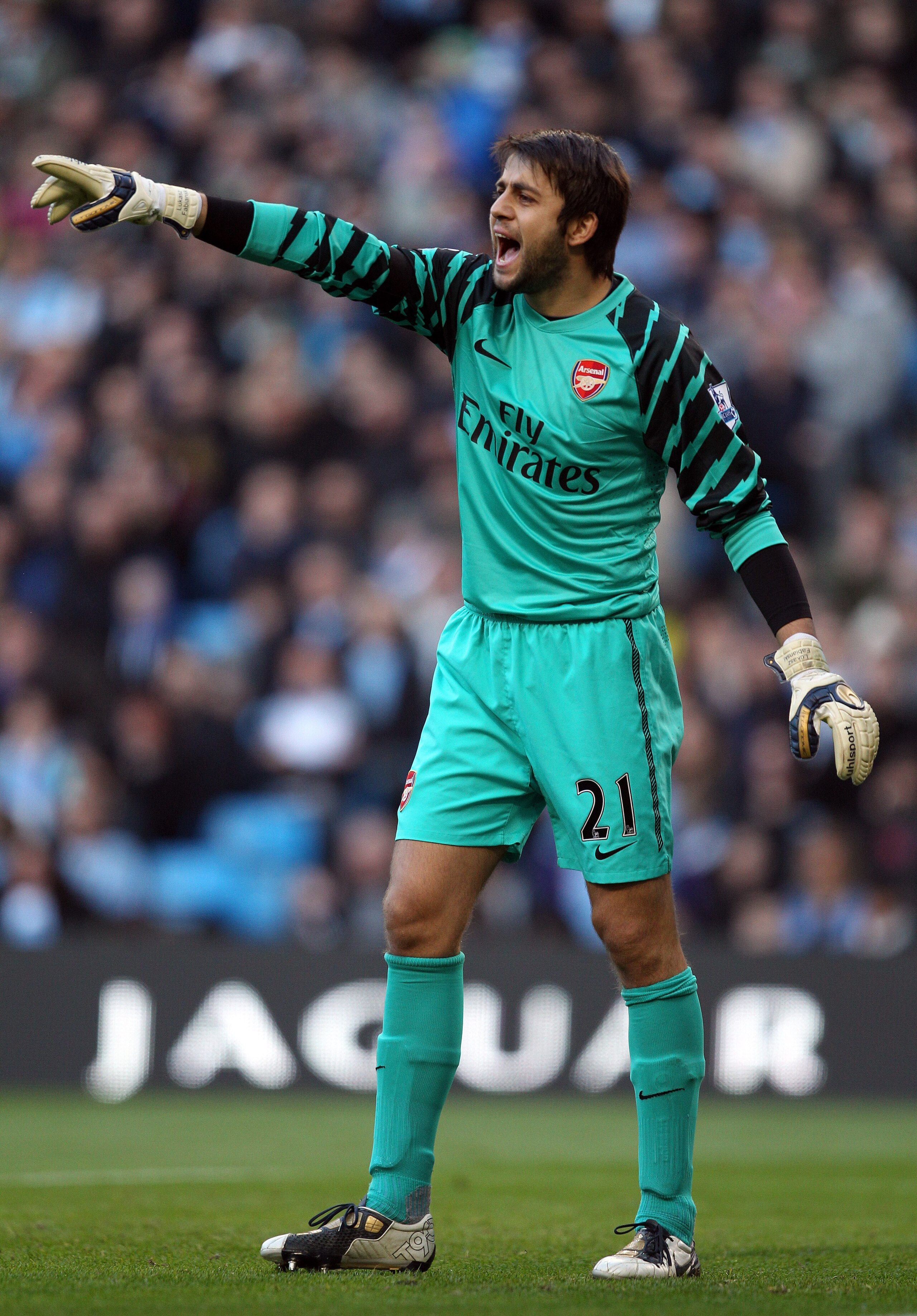 MANCHESTER, ENGLAND - OCTOBER 24:  Lukasz Fabianski of Arsenal in action during the Barclays Premier League match between Manchester City and Arsenal at City of Manchester Stadium on October 24, 2010 in Manchester, England.  (Photo by Richard Heathcote/Ge
