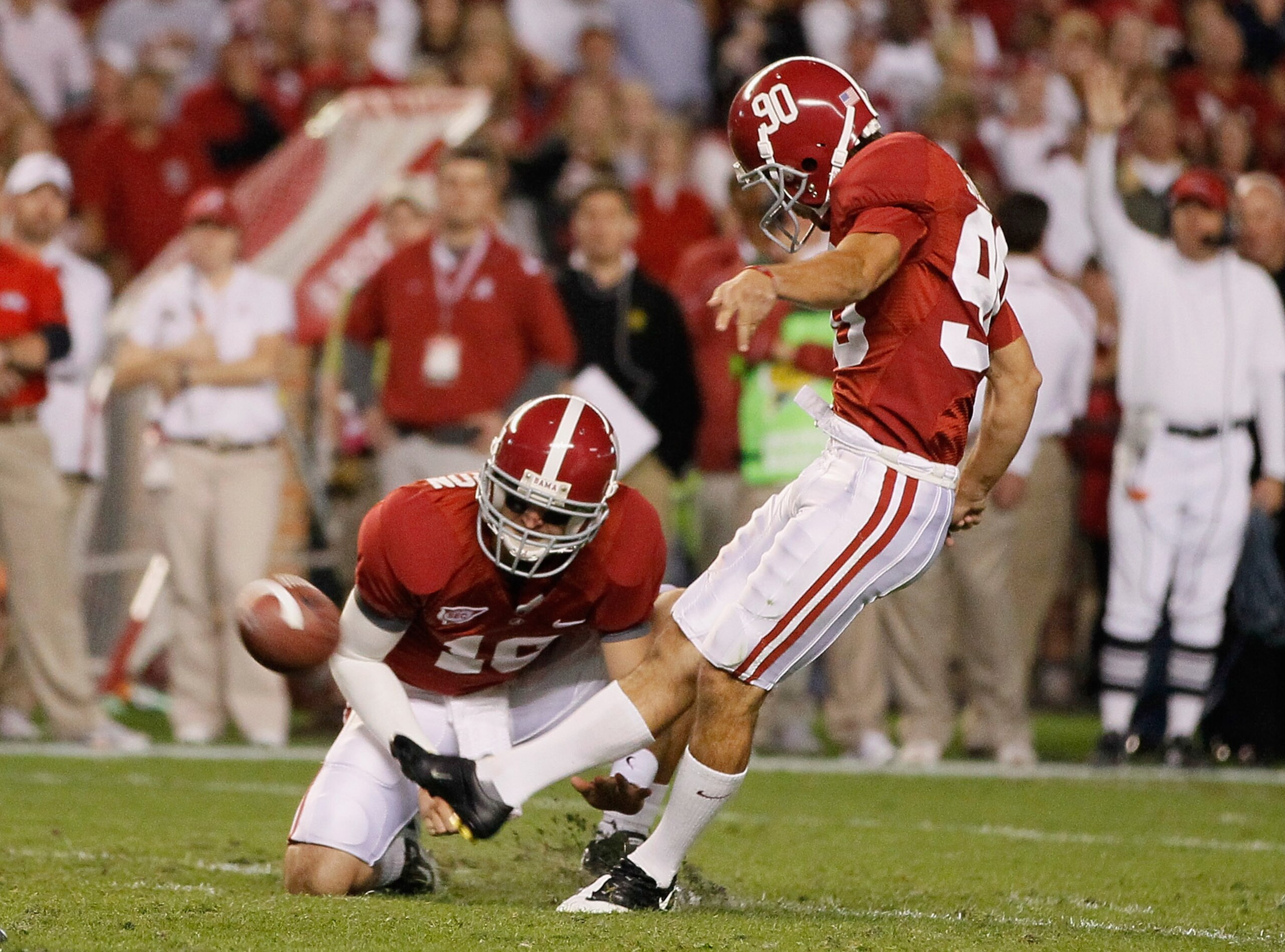TUSCALOOSA, AL - OCTOBER 16:  Jeremy Shelley #90 of the Alabama Crimson Tide against the Ole Miss Rebels at Bryant-Denny Stadium on October 16, 2010 in Tuscaloosa, Alabama.  (Photo by Kevin C. Cox/Getty Images)