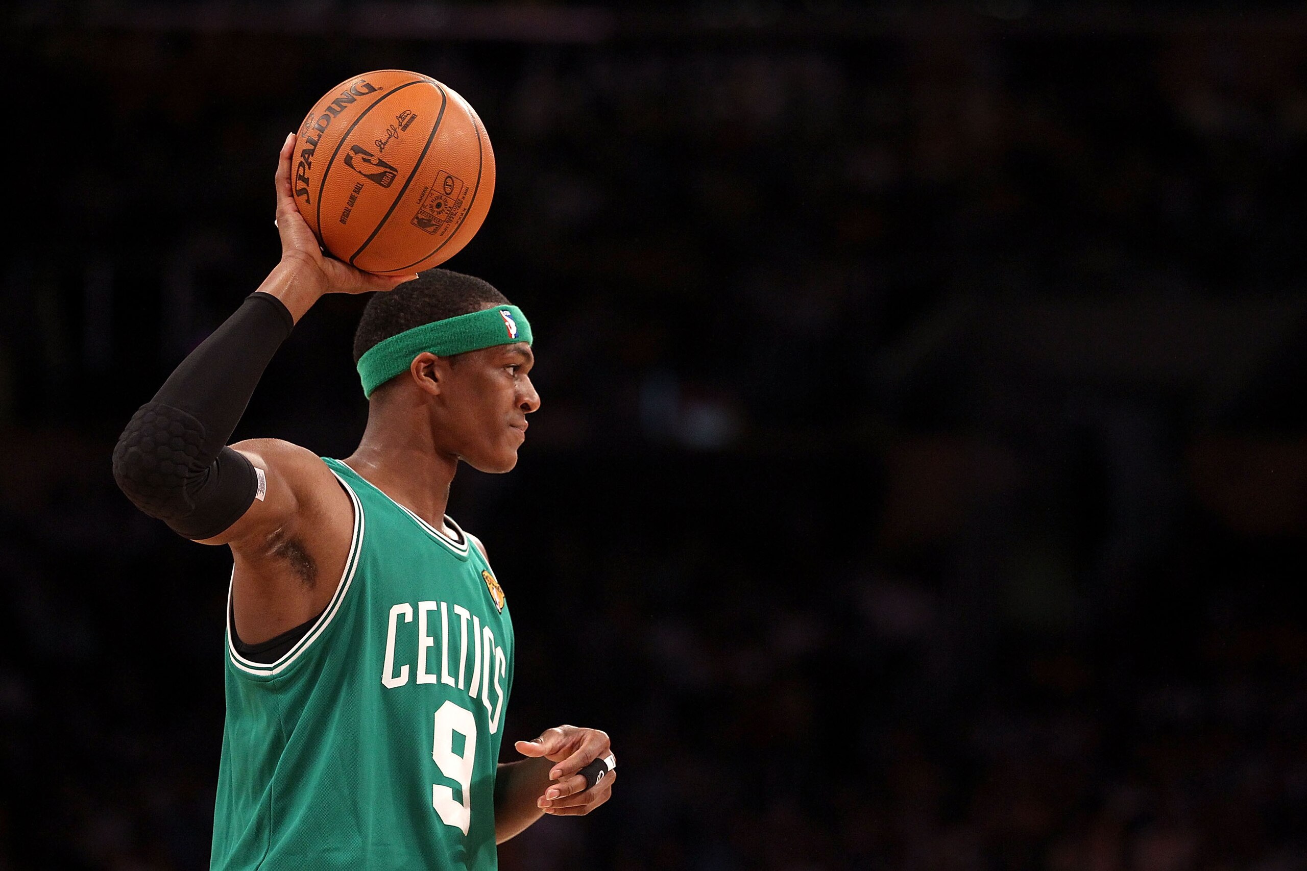 LOS ANGELES, CA - JUNE 15: Rajon Rondo #9 of the Boston Celtics looks for an open pass in the first half against the Los Angeles Lakers in Game Six of the 2010 NBA Finals at Staples Center on June 15, 2010 in Los Angeles, California. NOTE TO USER: User LOS ANGELES, CA - JUNE 15: Rajon Rondo #9 of the Boston Celtics looks for an open pass in the first half against the Los Angeles Lakers in Game Six of the 2010 NBA Finals at Staples Center on June 15, 2010 in Los Angeles, California. NOTE TO USER: User