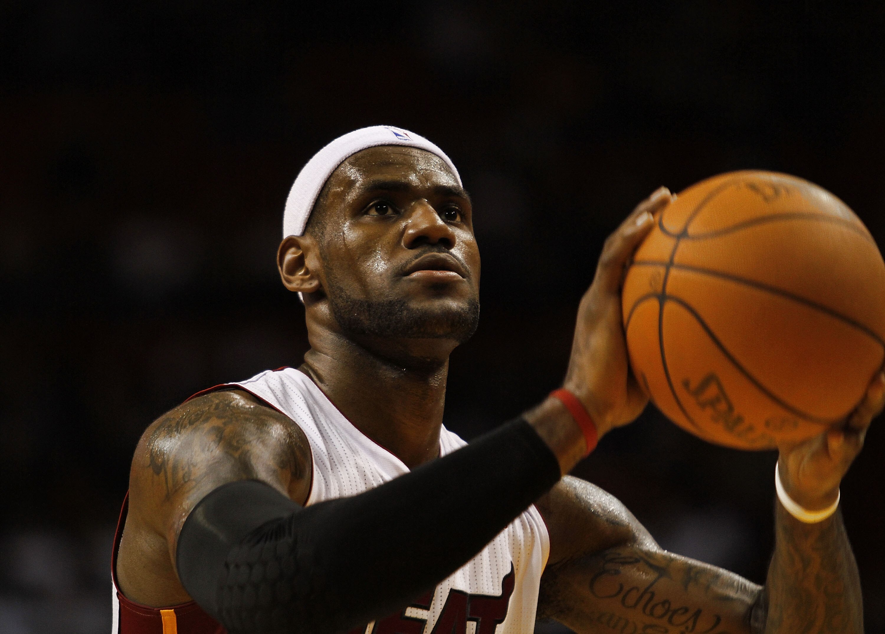MIAMI - OCTOBER 12:  Forward LeBron James #6 of the Miami Heat playing CSKA Moskow on October 12, 2010 in Miami, Florida.  NOTE TO USER: User expressly acknowledges and agrees that, by downloading and or using this photograph, User is consenting to the te