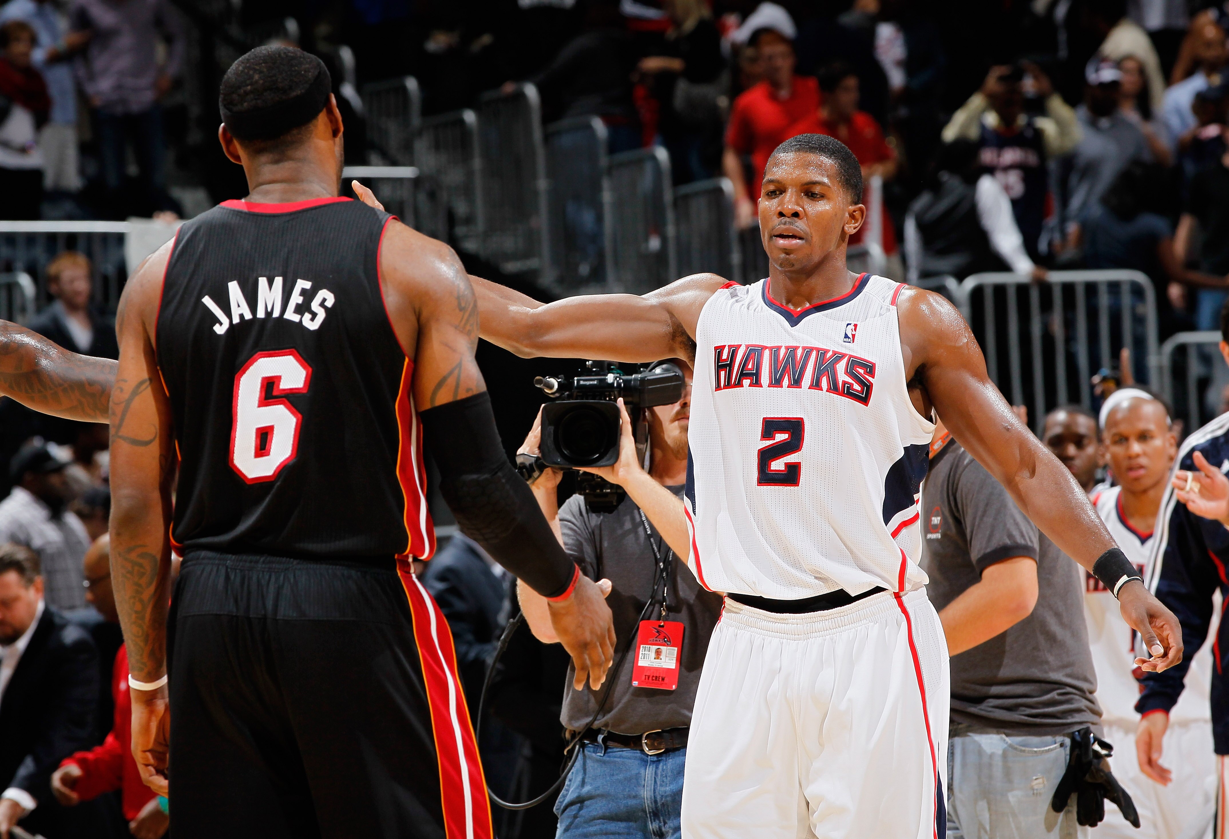 ATLANTA - OCTOBER 21:  Joe Johnson #2 of the Atlanta Hawks walks over to hug LeBron James #6 of the Miami Heat after the Hawks 98-89 win at Philips Arena on October 21, 2010 in Atlanta, Georgia.  (Photo by Kevin C. Cox/Getty Images)