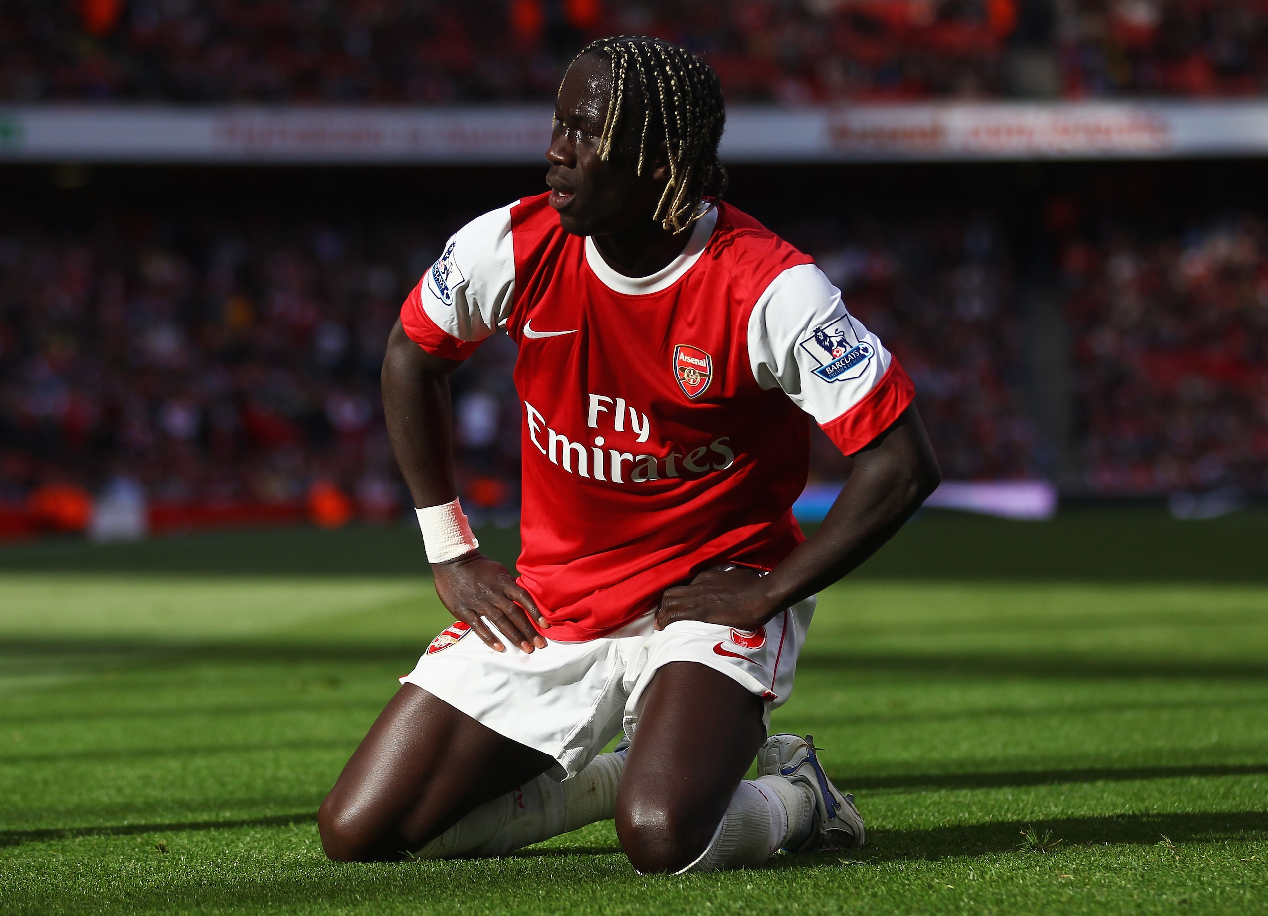LONDON, ENGLAND - SEPTEMBER 25:  Bacary Sagna of Arsenal looks despondent during the Barclays Premier League match between Arsenal and West Bromwich Albion at the Emirates Stadium on September 25, 2010 in London, England.  (Photo by Julian Finney/Getty Im