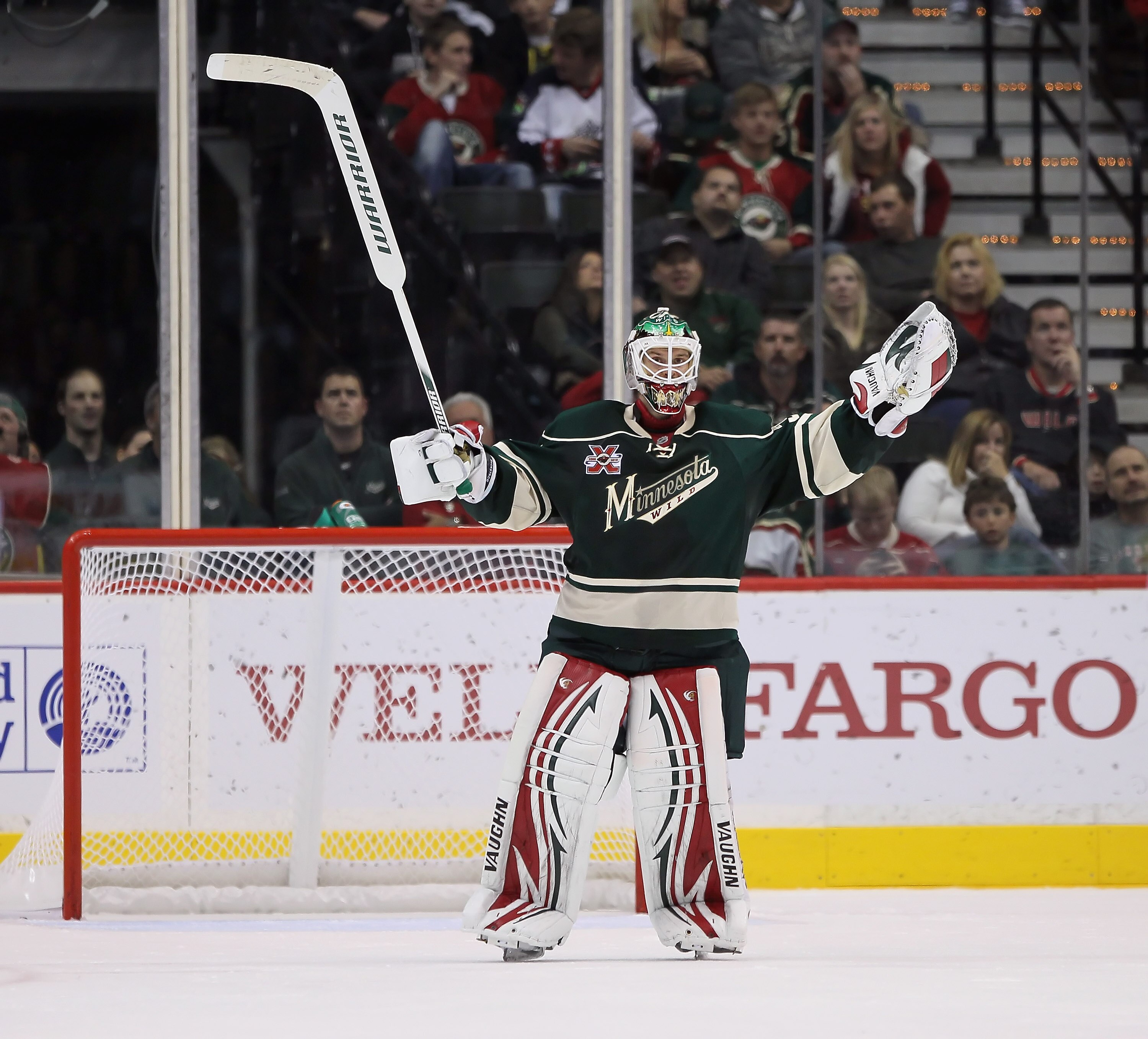 ST PAUL, MN - OCTOBER 16:  Goaltender Niklas Backstrom #32 of the Minnesota Wild puts his arms up in disbelief after the go ahead goal by the Columbus Blue Jackets was allowed during the third period at Xcel Energy Center on October 16, 2010 in St Paul, M