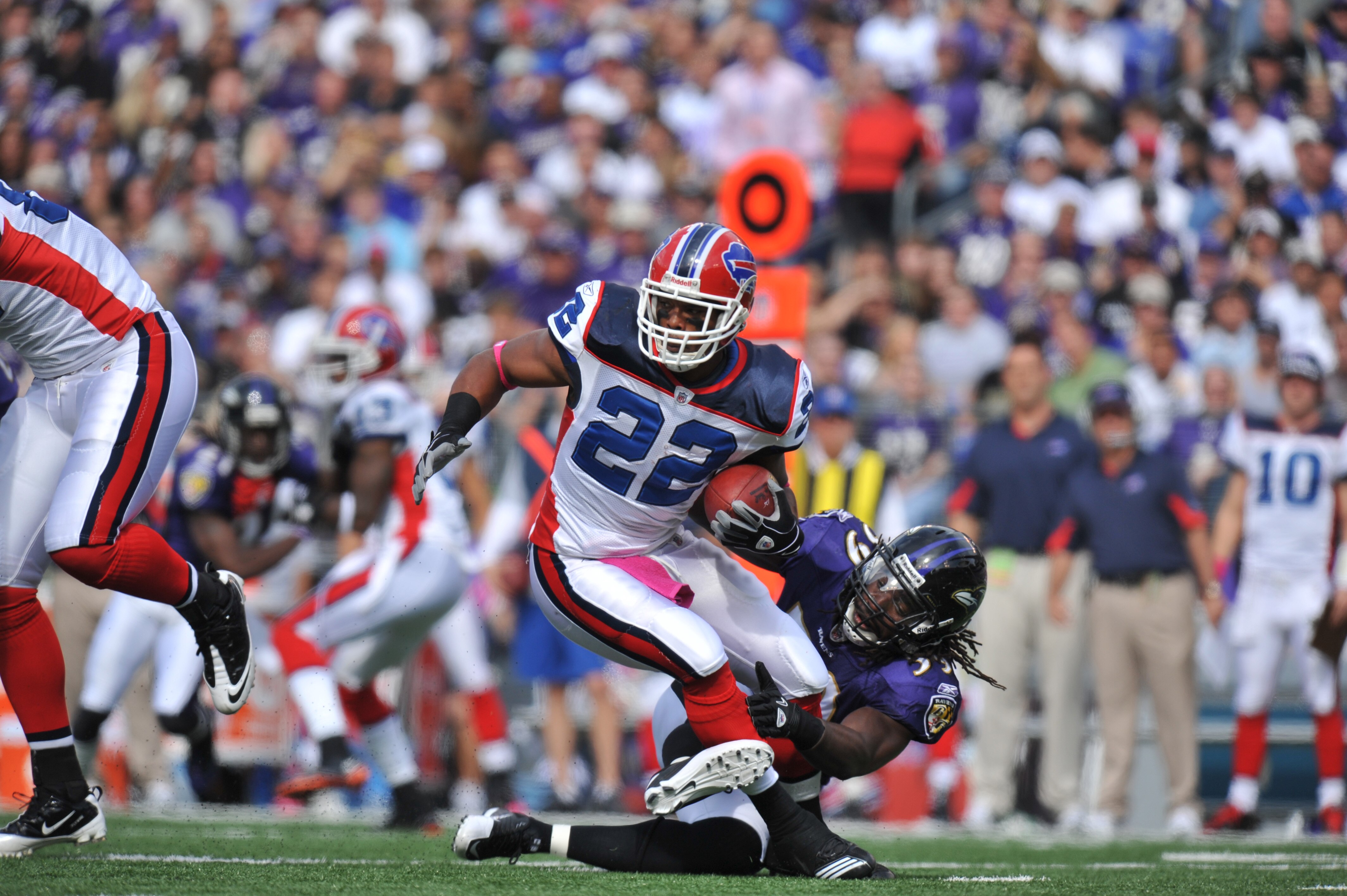 BALTIMORE, MD - OCTOBER 24:  Fred Jackson #22 of the Buffalo Bills runs the ball against the Baltimore Ravens at M&T Bank Stadium on October 24, 2010 in Baltimore, Maryland. The Bills lead the Ravens at the half 24-20. (Photo by Larry French/Getty Images)