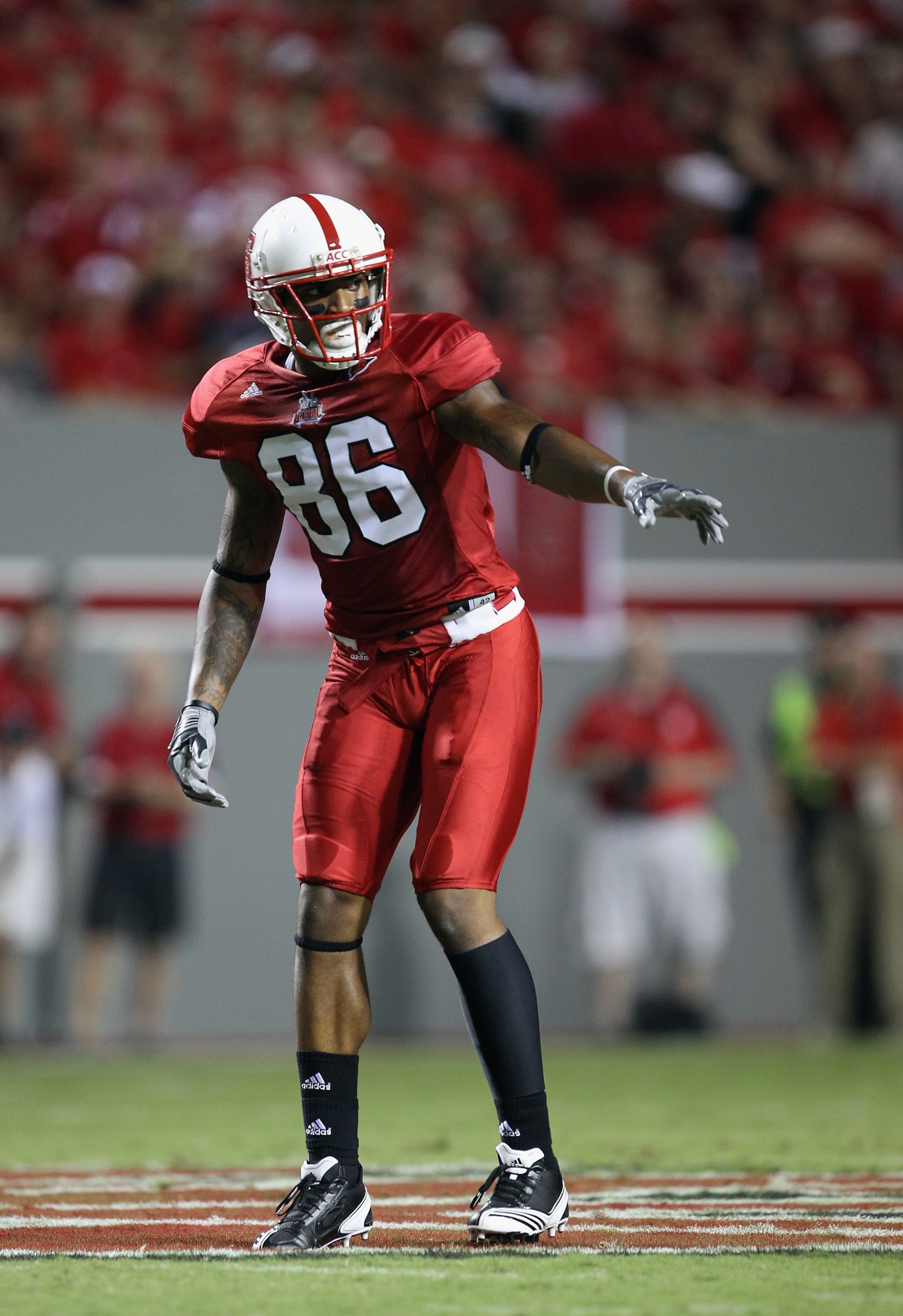 RALEIGH, NC - SEPTEMBER 16: Jay Smith #86 of the North Carolina State Wolfpack during their game at Carter-Finley Stadium on September 16, 2010 in Raleigh, North Carolina. (Photo by Streeter Lecka/Getty Images) RALEIGH, NC - SEPTEMBER 16: Jay Smith #86 of the North Carolina State Wolfpack during their game at Carter-Finley Stadium on September 16, 2010 in Raleigh, North Carolina. (Photo by Streeter Lecka/Getty Images)